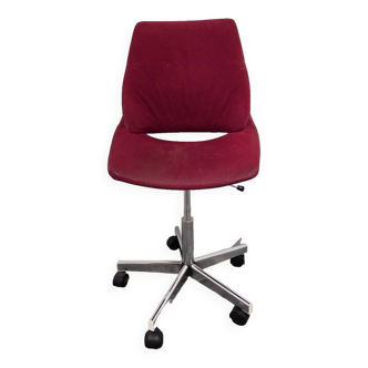 Swivel red desk chair 1970s