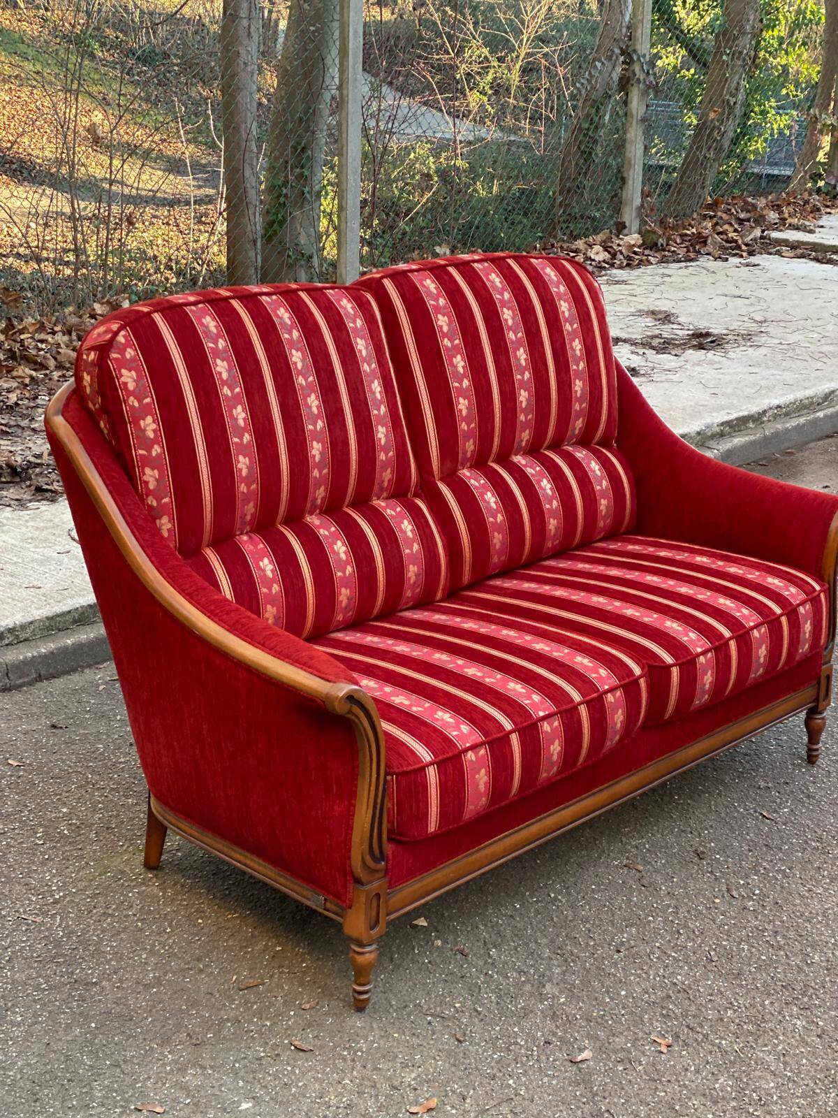 Louis XV 2-seater canapé B. Marly France 1950 solid wood burgundy velvet