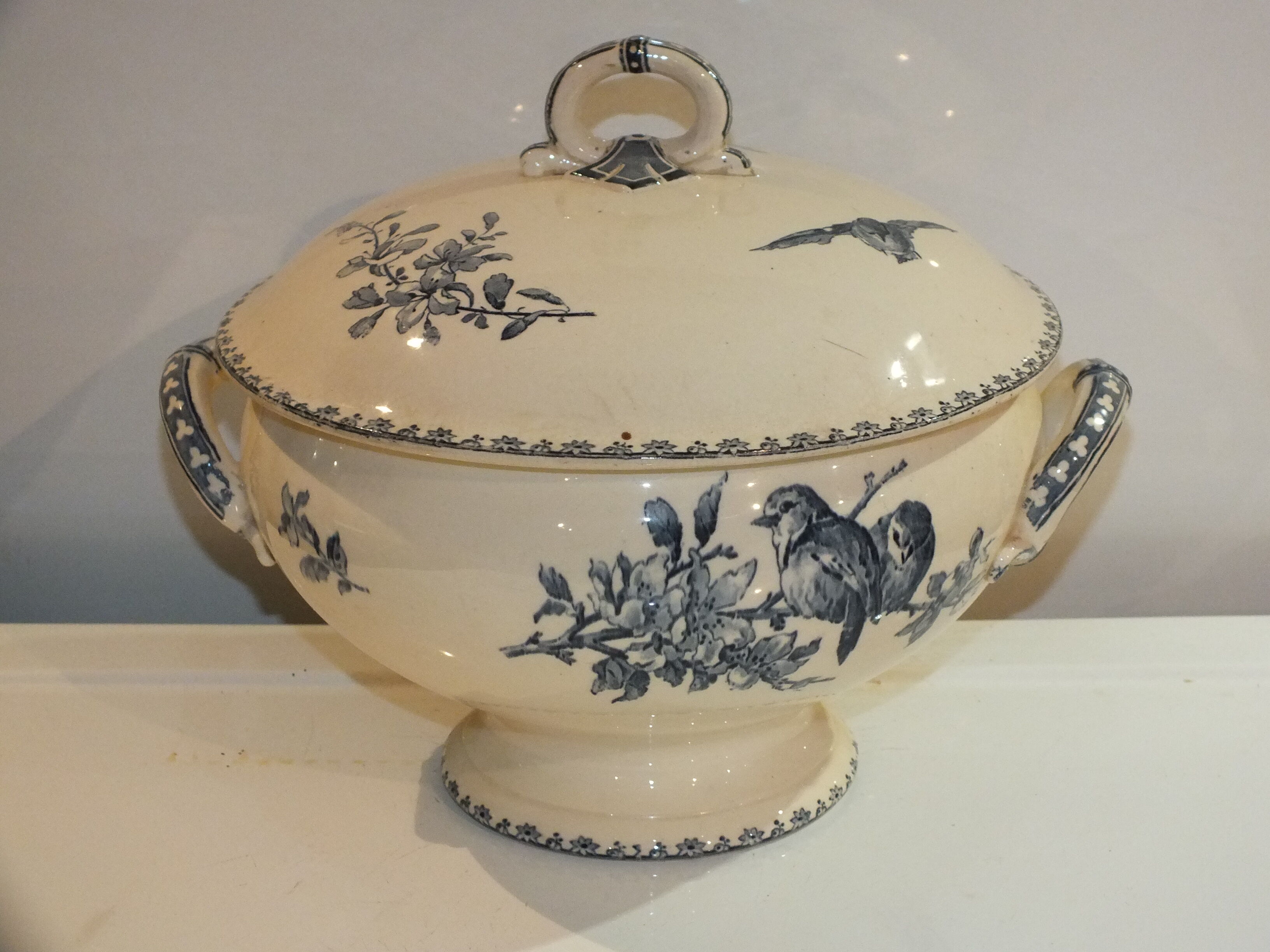 Tureen Sarreguemines & Digoin model Favorite blue