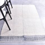Tapis turc en laine fait main bleu et blanc 4x7, 135x213 cm