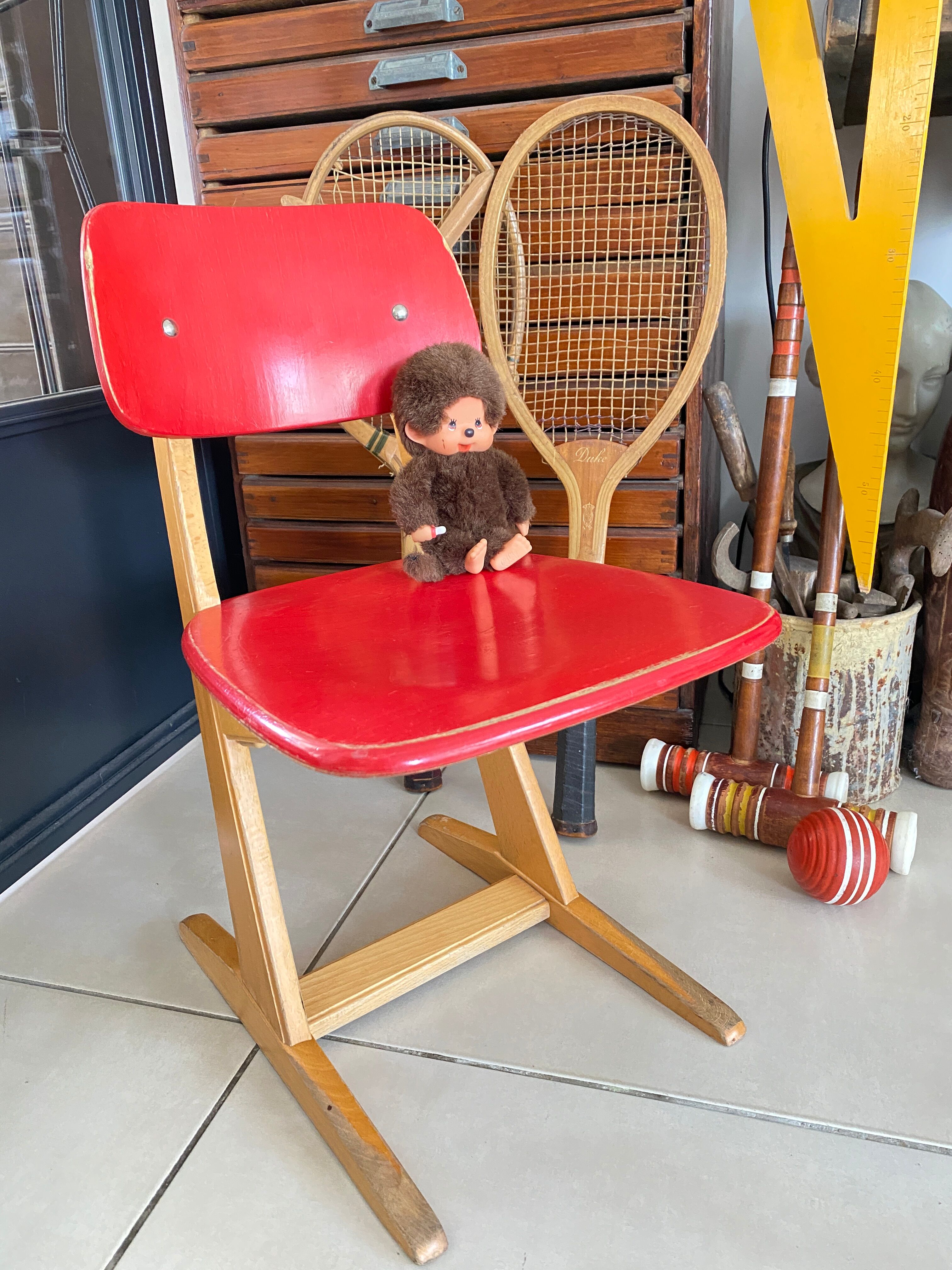 Chaise enfant Casala vintage rouge