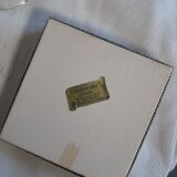 Crystal salerons box
