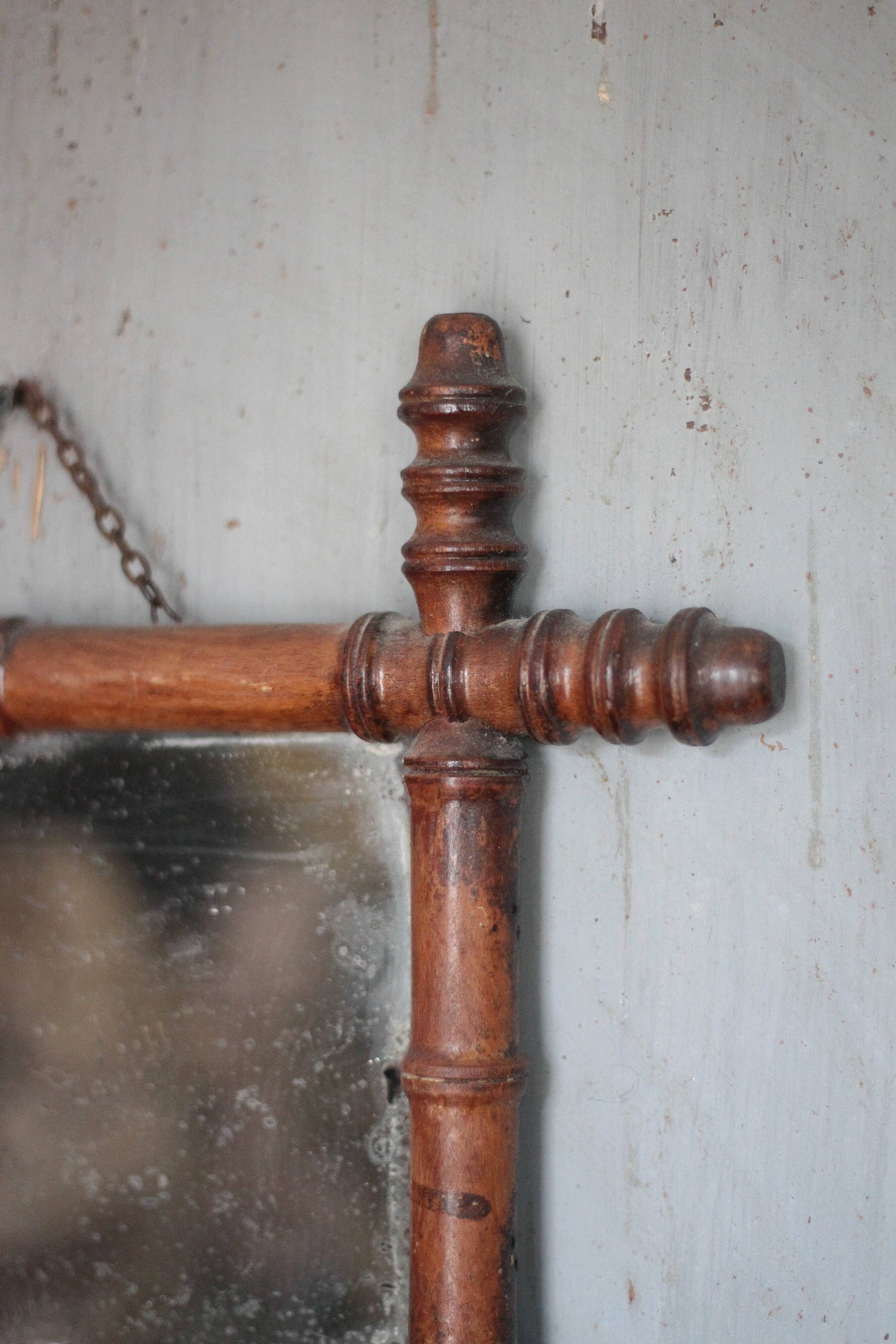 Wooden bamboo imitation mirror, antique mirror, hanging mirror.