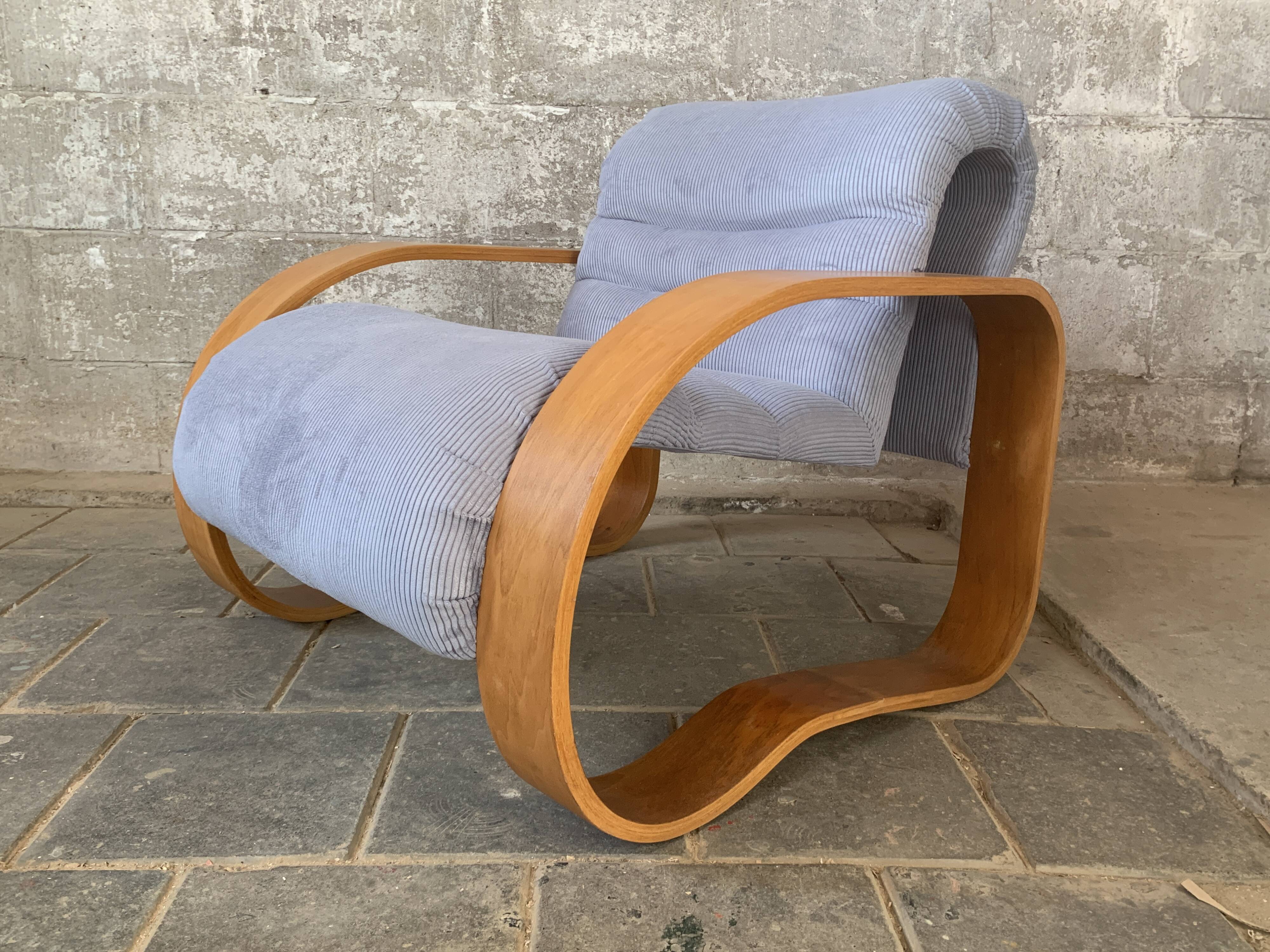 Midcentury modern curvy wavy lounge chair by Jan Bocan, Czech 1970s