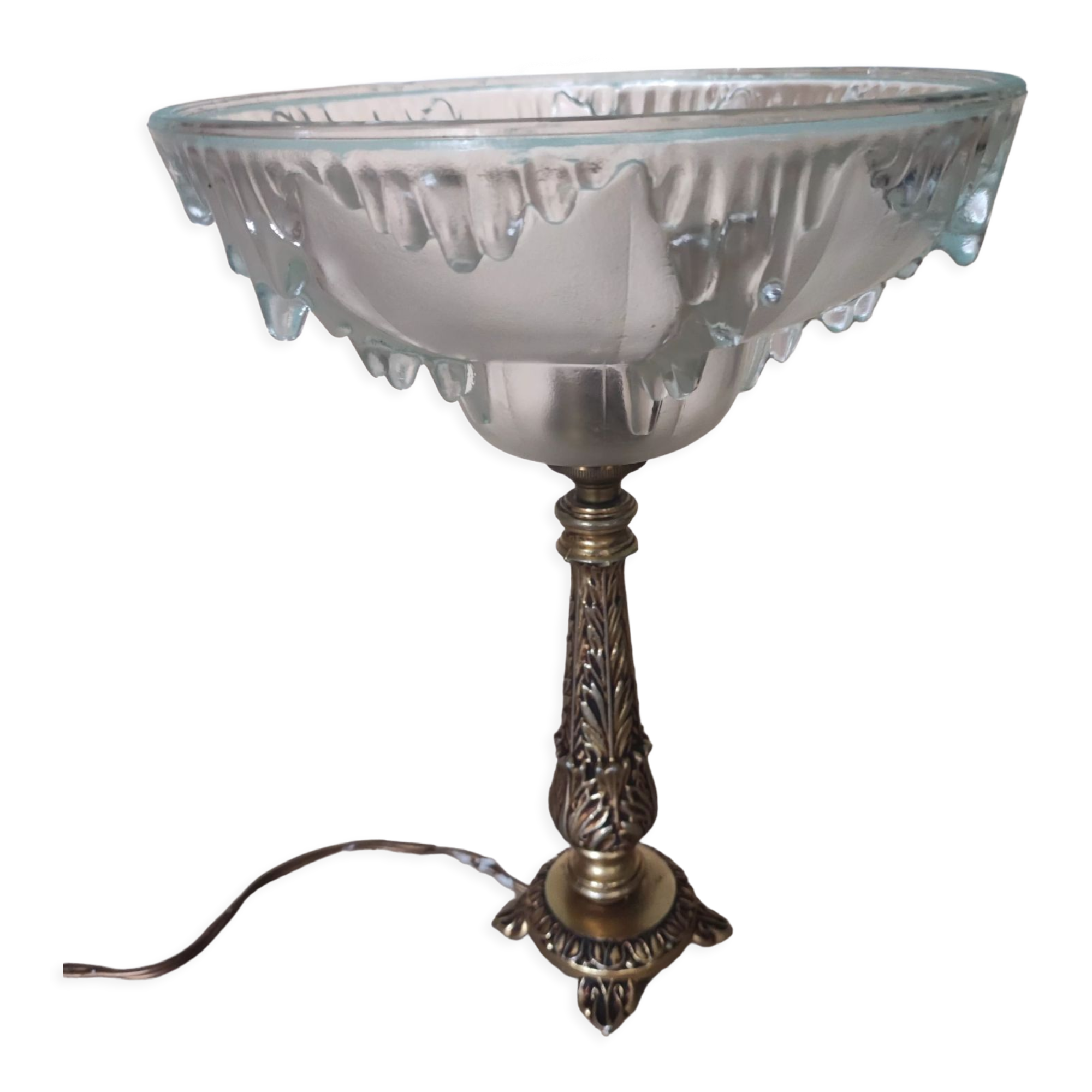 Chiseled bronze foot lamp, ezan glass basin art deco style