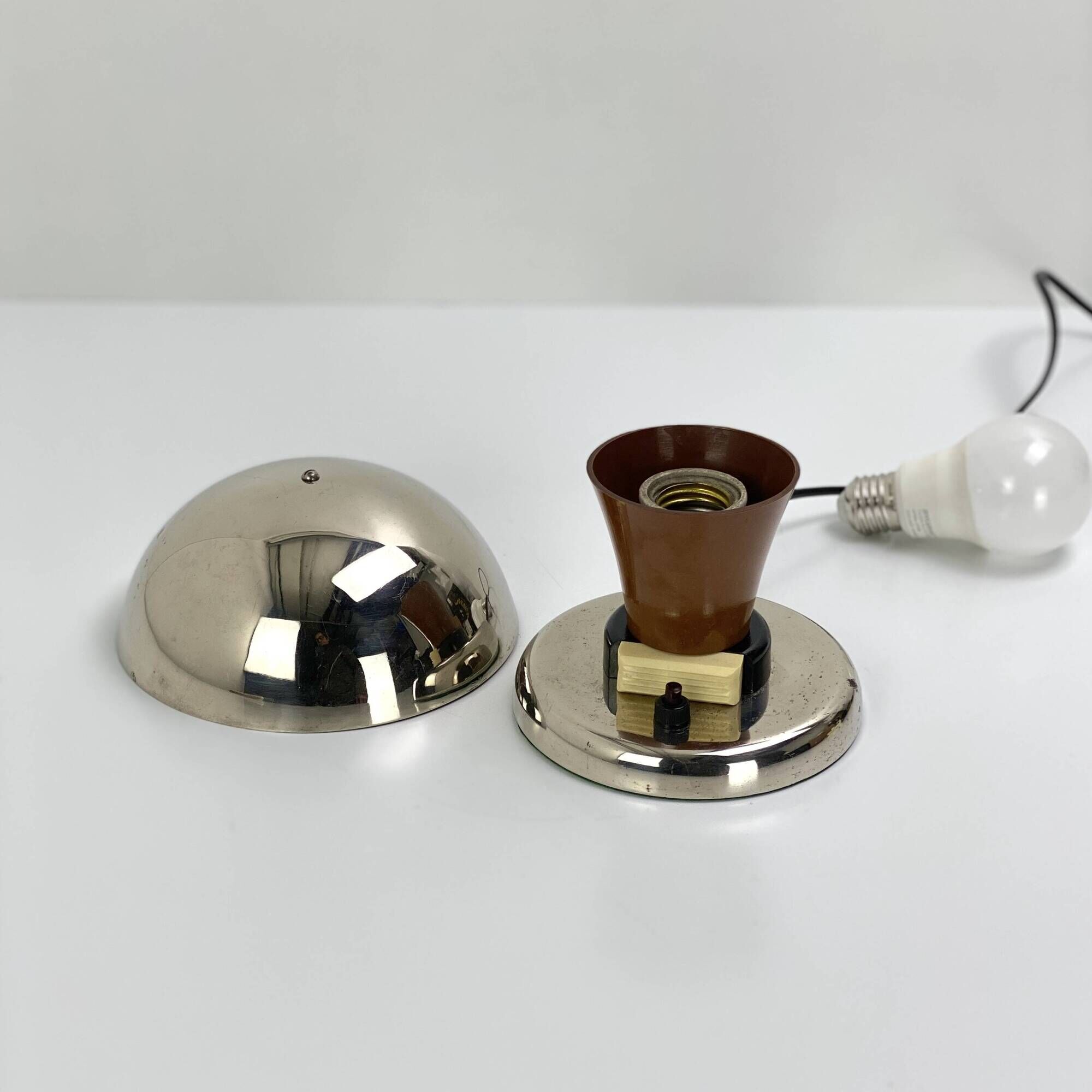 Vintage Bauhaus bedside lamp in brown bakelite and chrome, 1930s