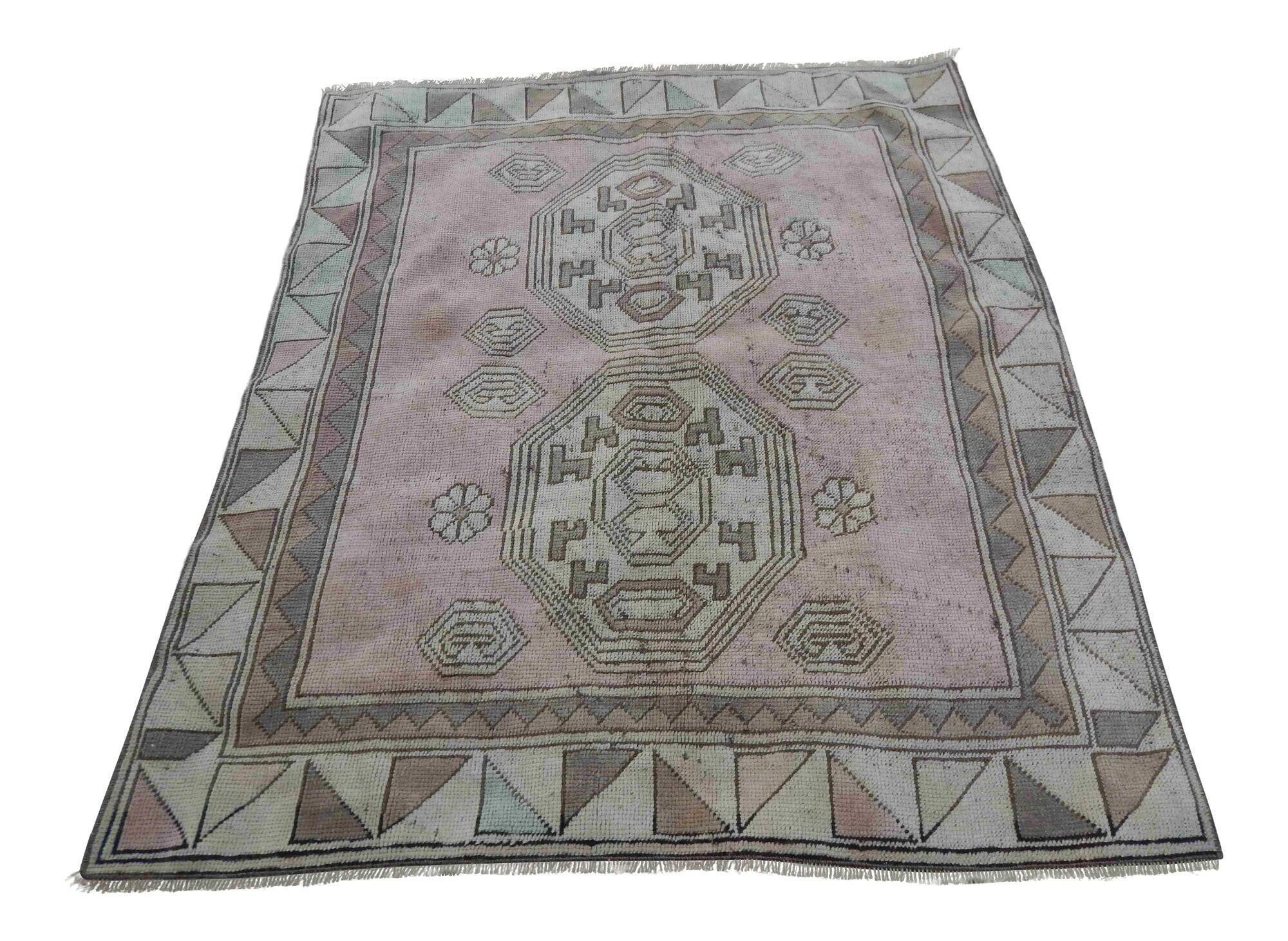 Vintage Turkish Oushak rug 121x140 cm
