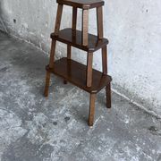 Nest of oak tables – set of 3