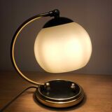 Old lamp articulated with opaline