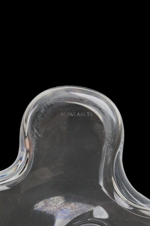 Iittala / Alvar Aalto “Savoy” glass vase / clear / 12 cm / Finnish design