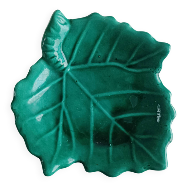 Vide poche feuille en barbotine — Beyit