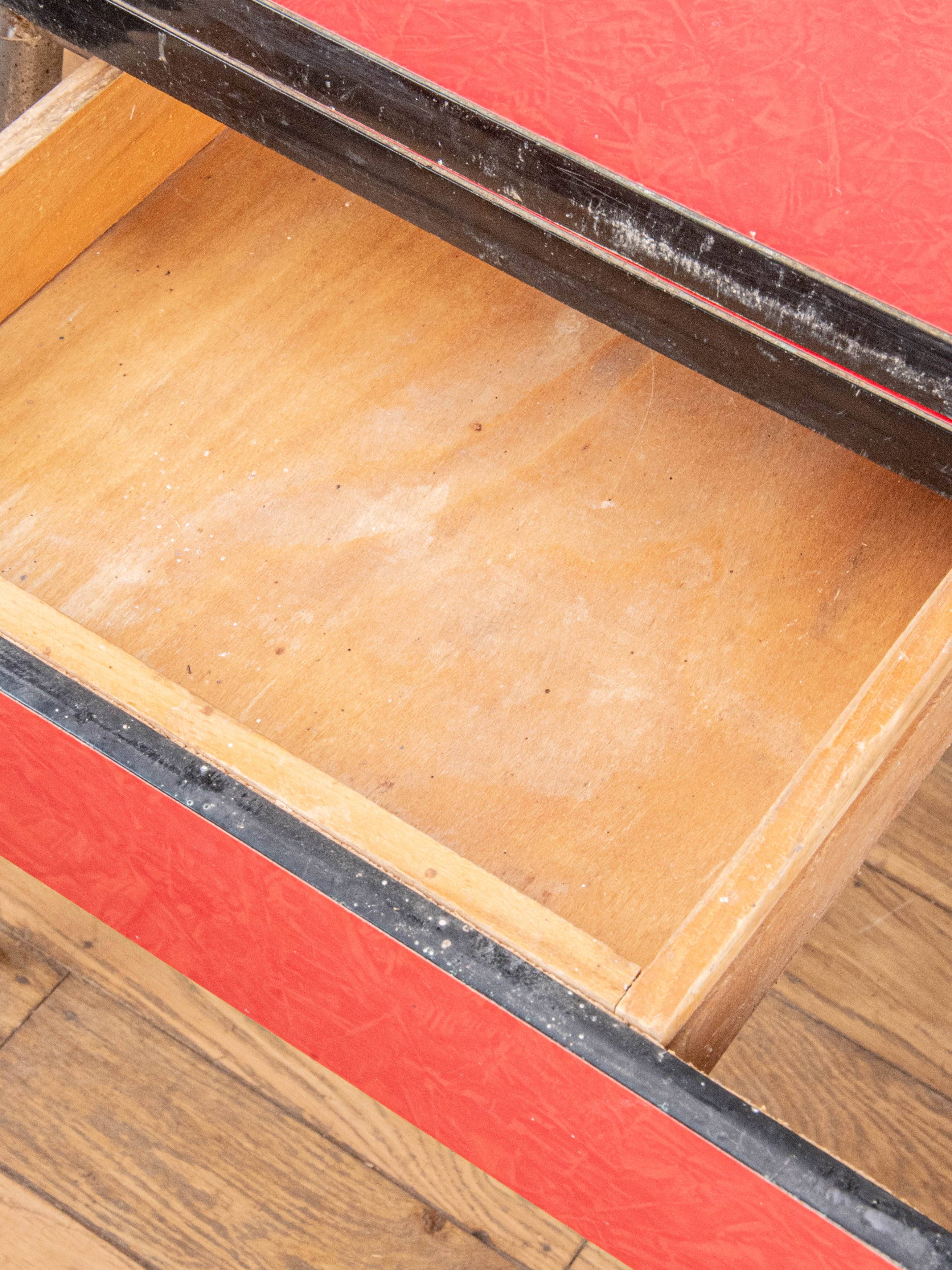 Table en formica extensible