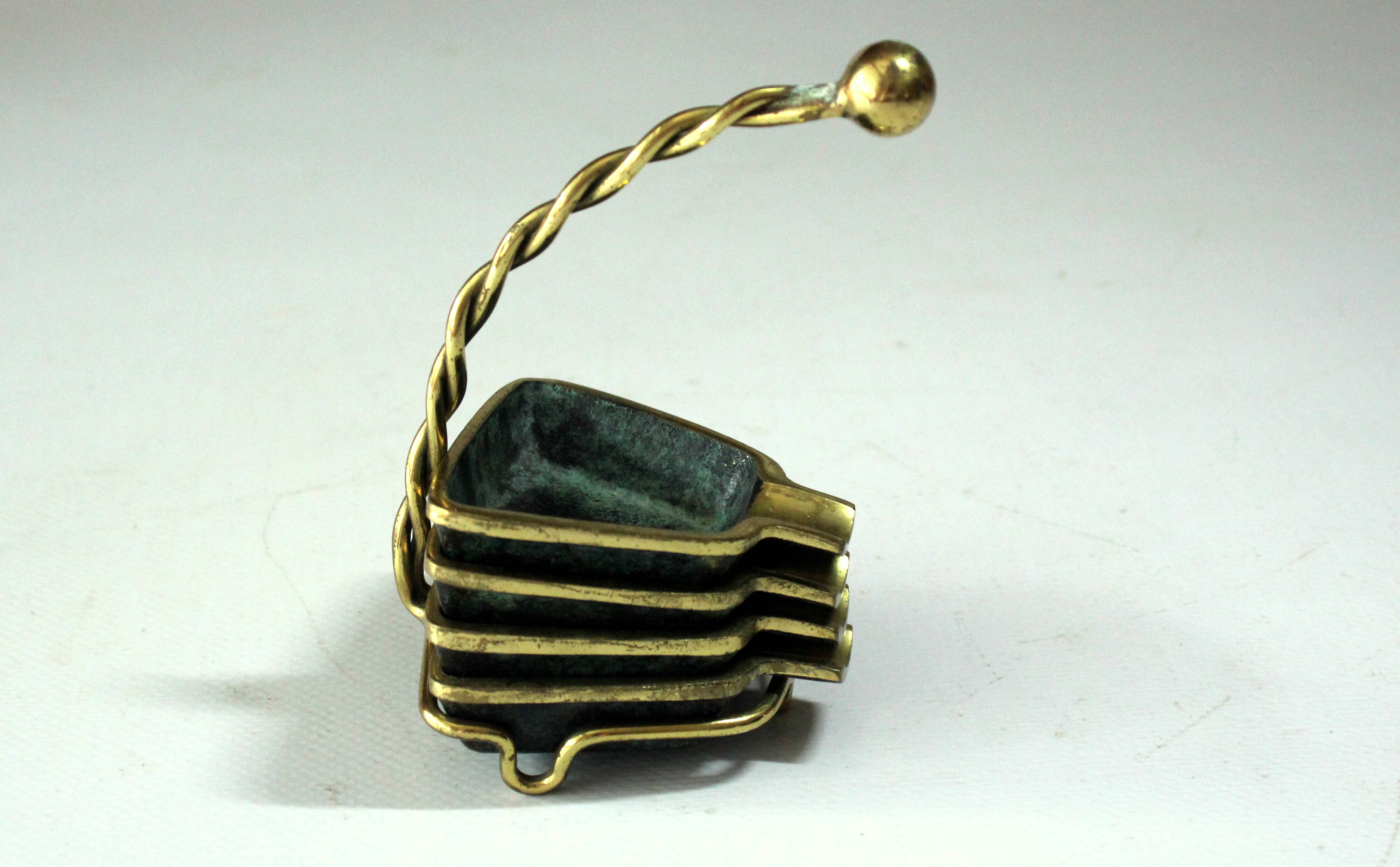 Stackable design ashtrays made of bronze and brass - Vintage
