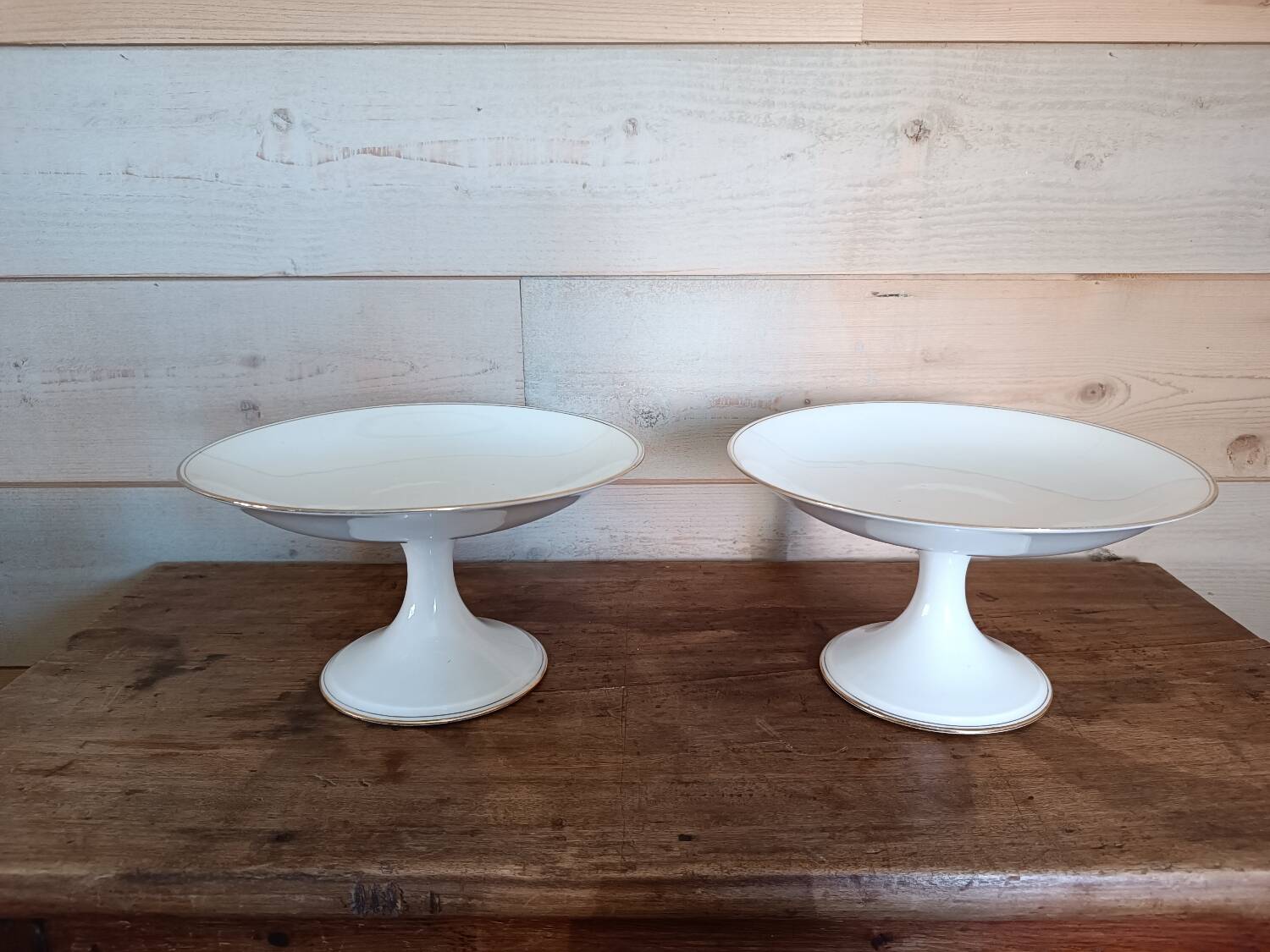 Pair of cake stands – Limoges B & Compagnie – Stamp M Blood