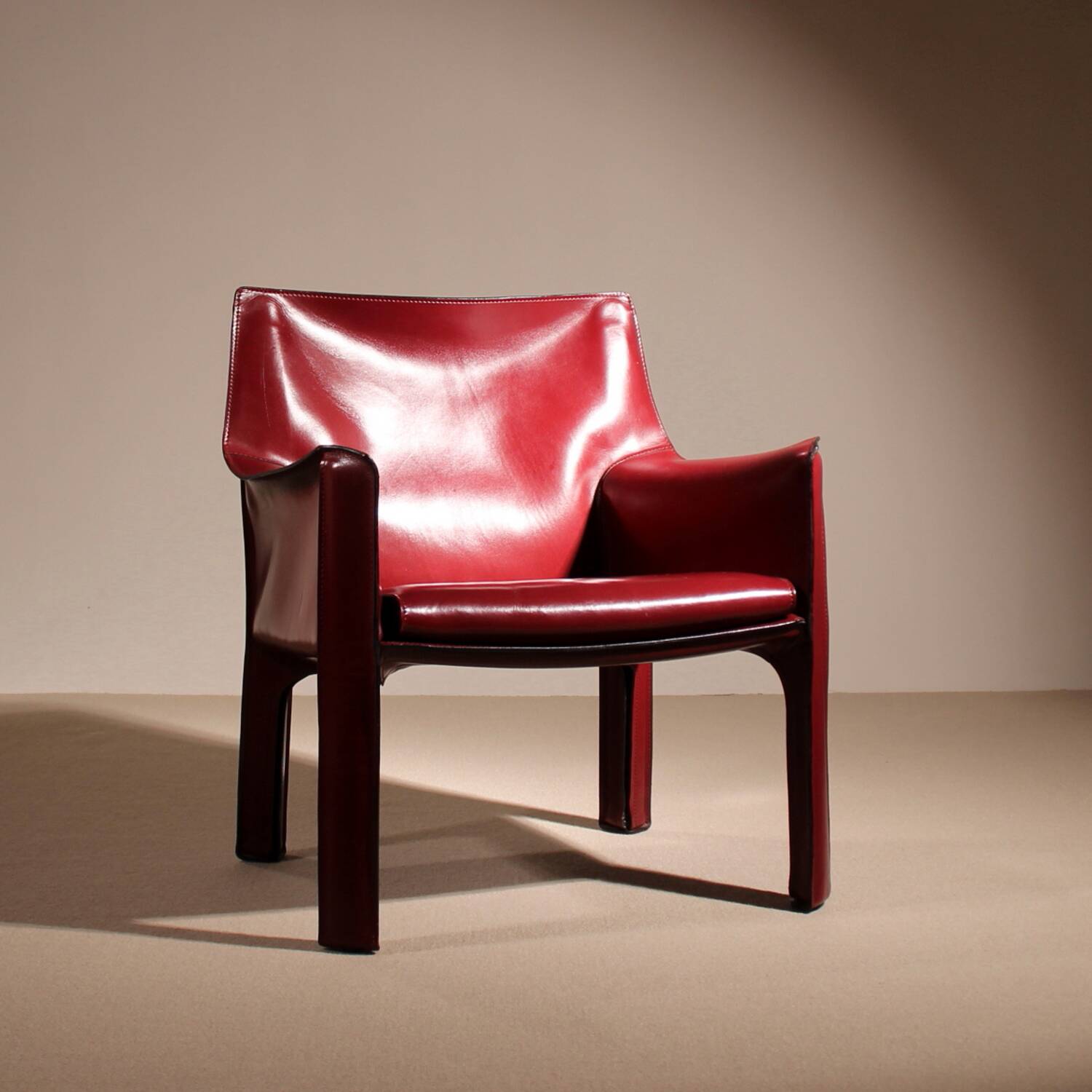 Fauteuil en cuir 'CAB 414' par Mario Bellini pour Cassina | Italie 1982
