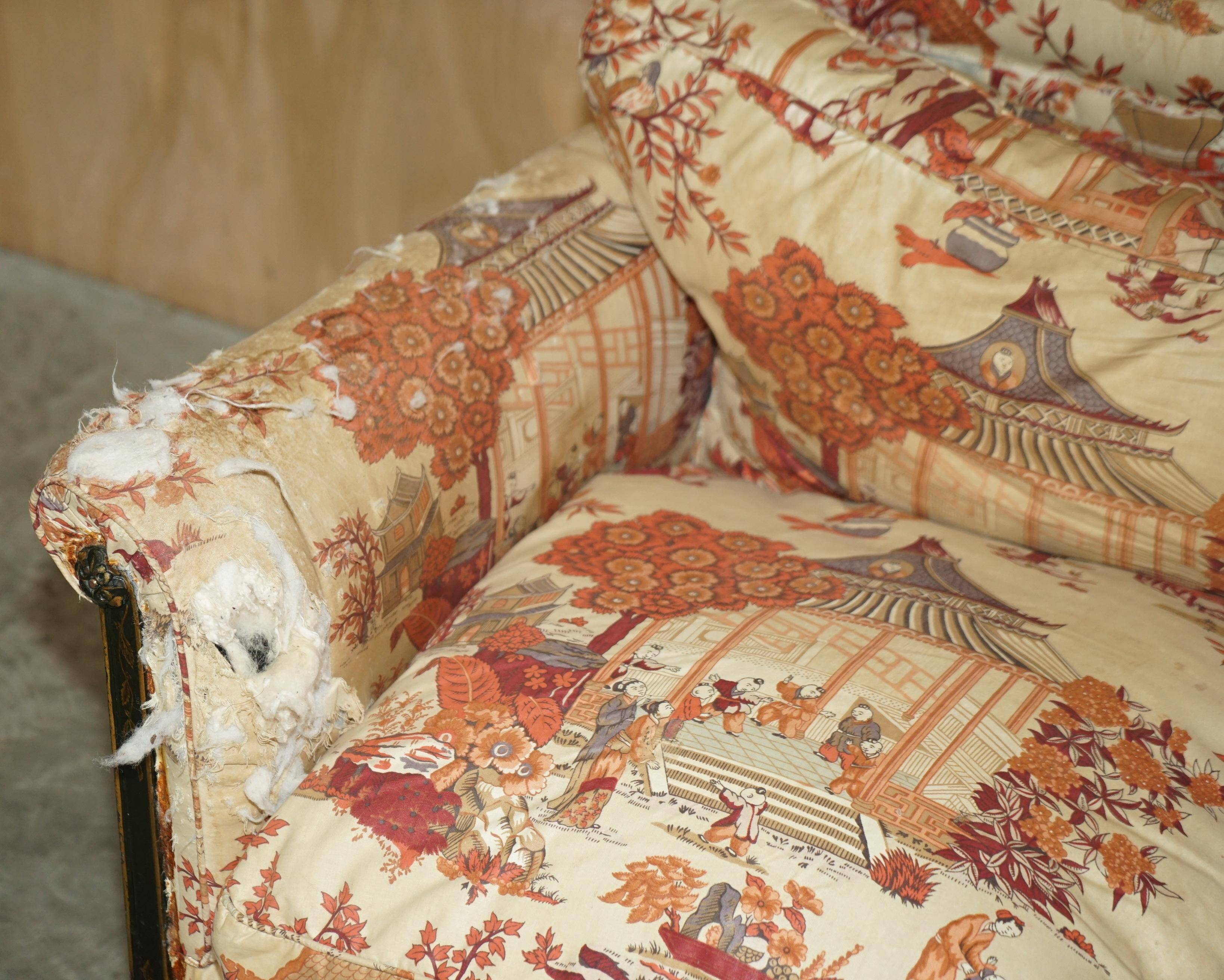 Antique Howard & Sons canapé, Aesthetic Movement, claw and ball feet, chinoiserie fabric.
