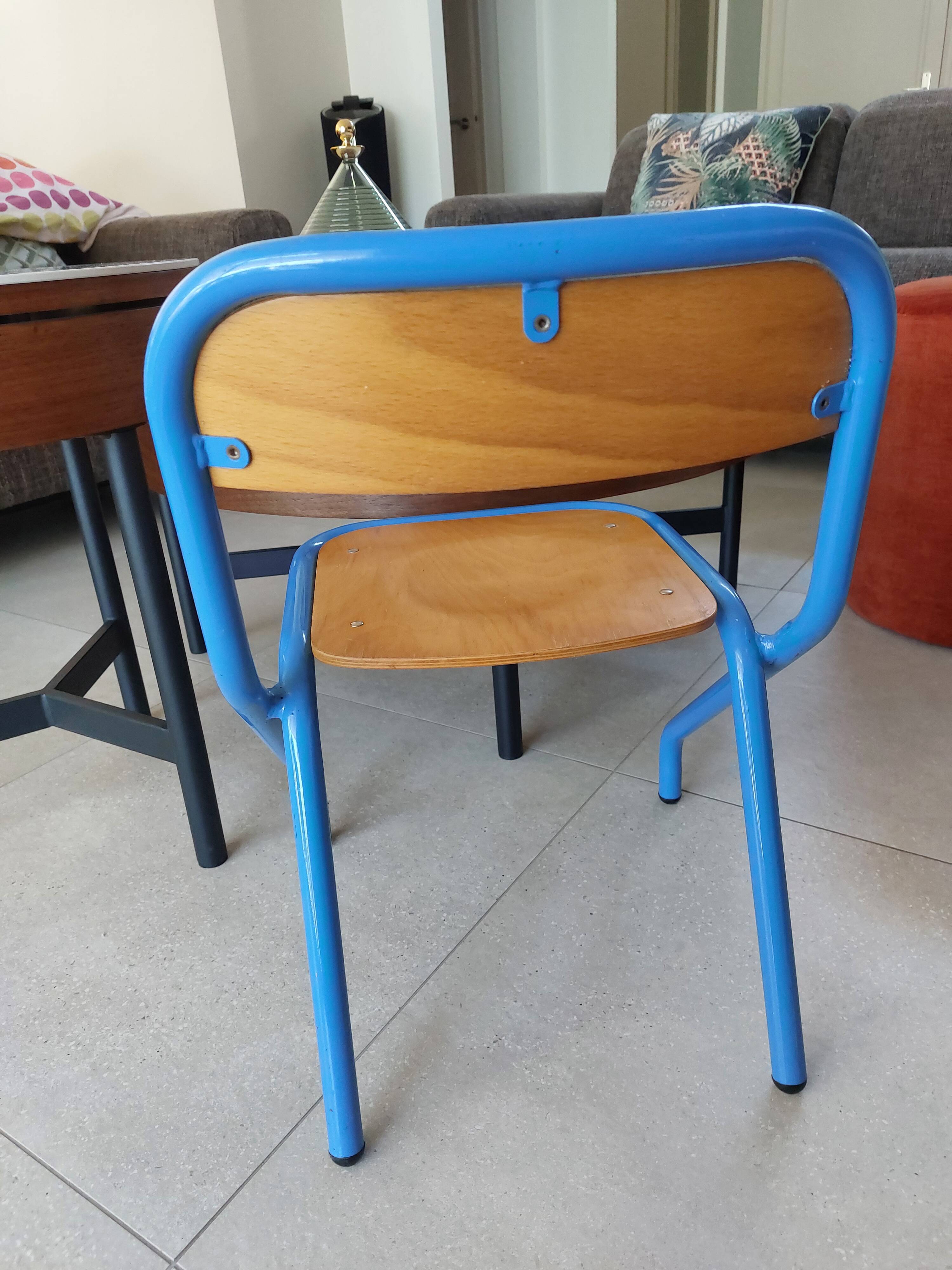 School-style children's chair