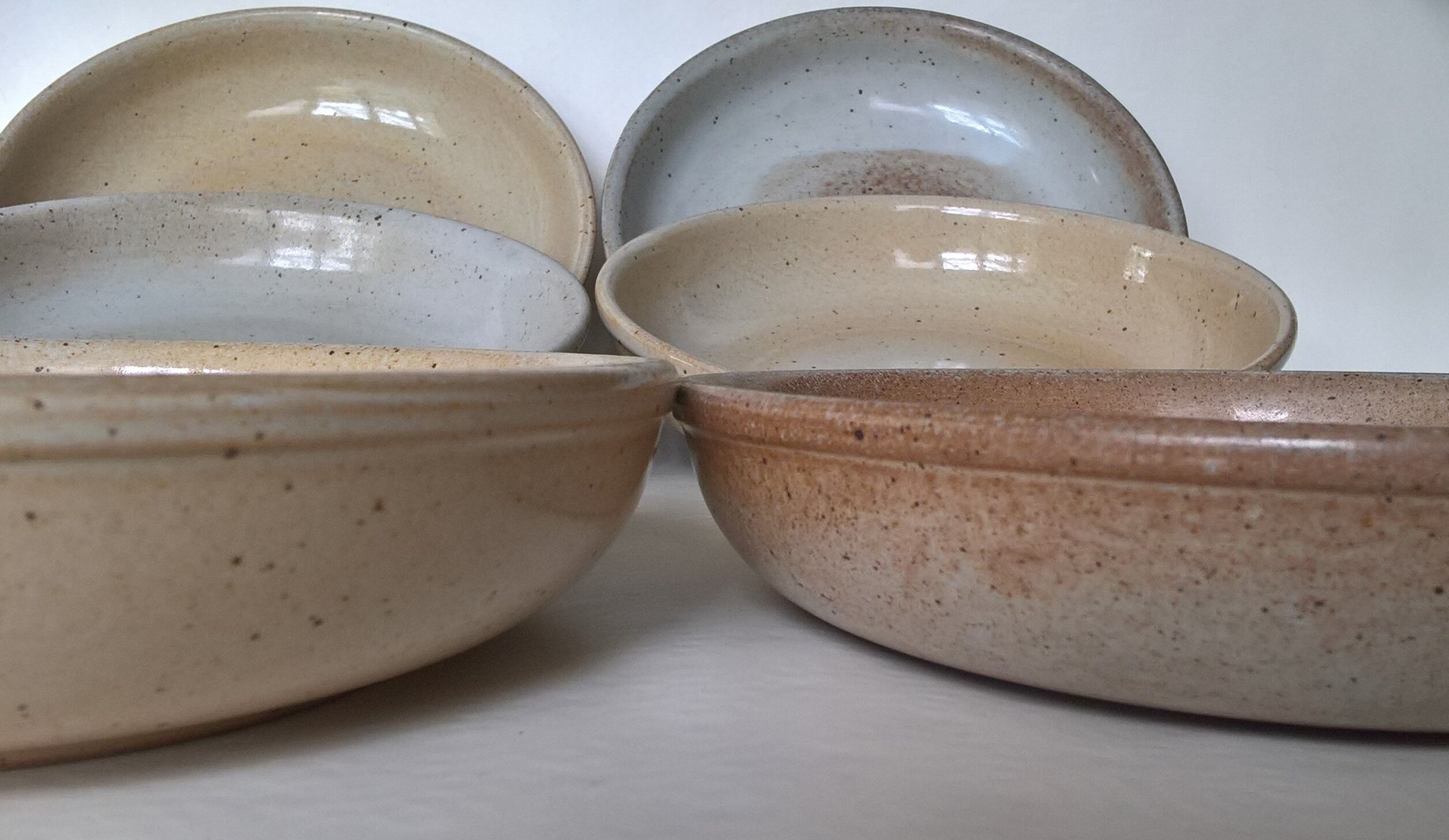 Six hollow plates Sandstone du Marais