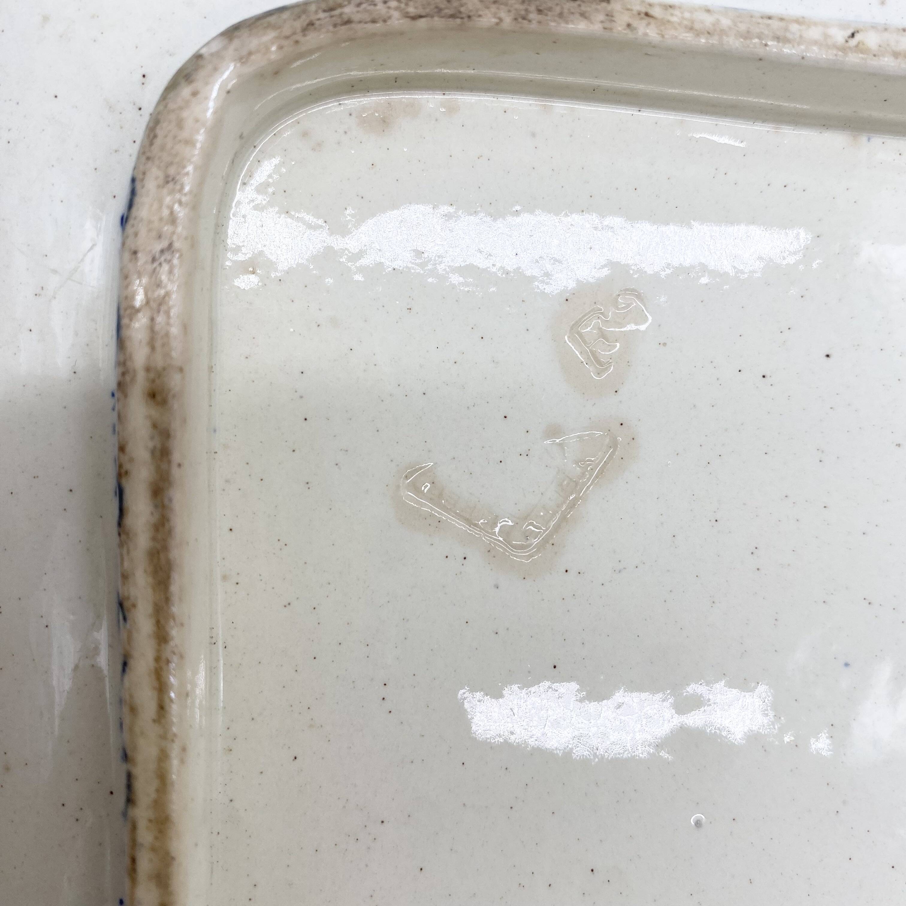 Gien earthenware dish / salad bowl "Terre de Fer", "Ibis" service, 1876