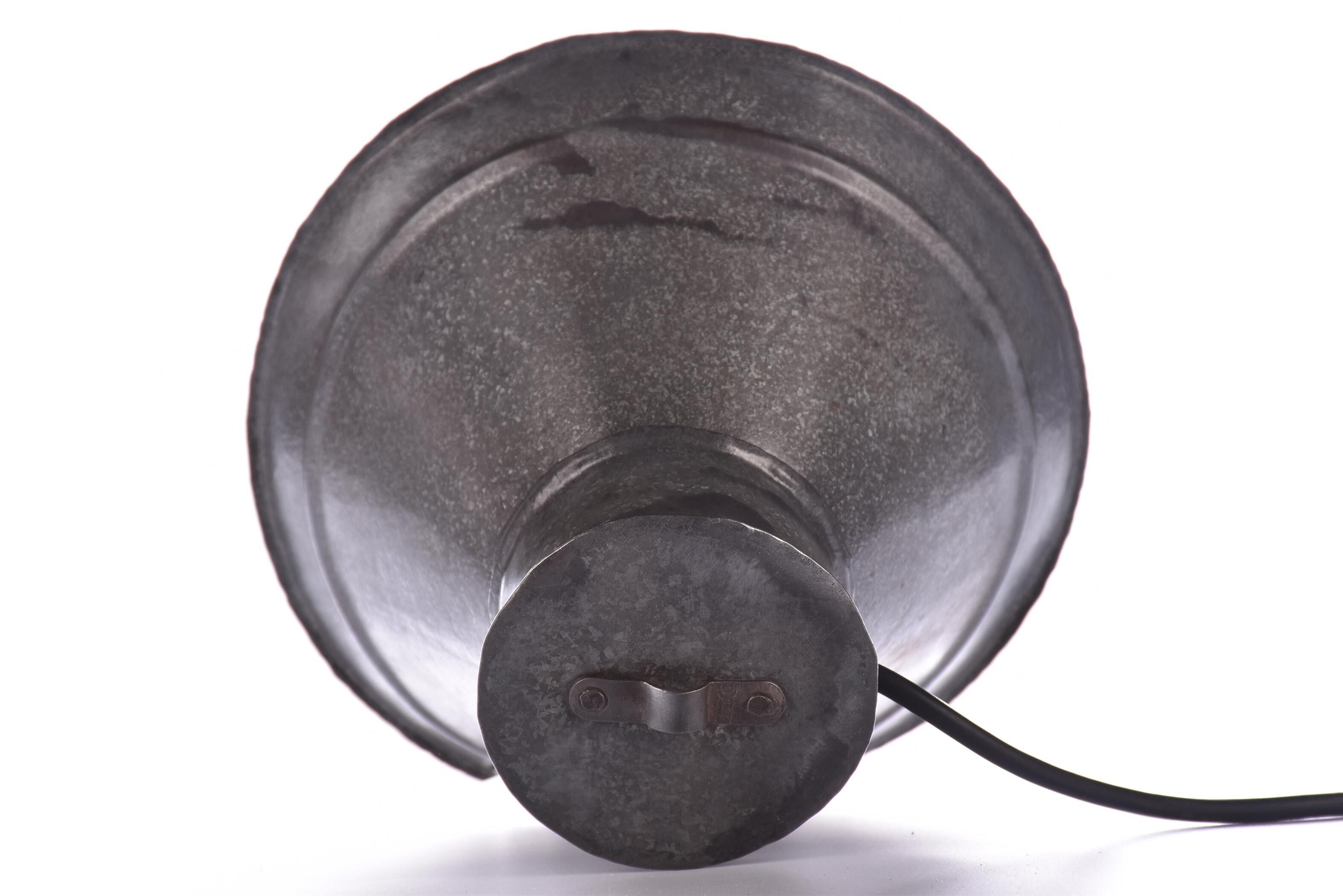 Industrial zinc pendant lamp