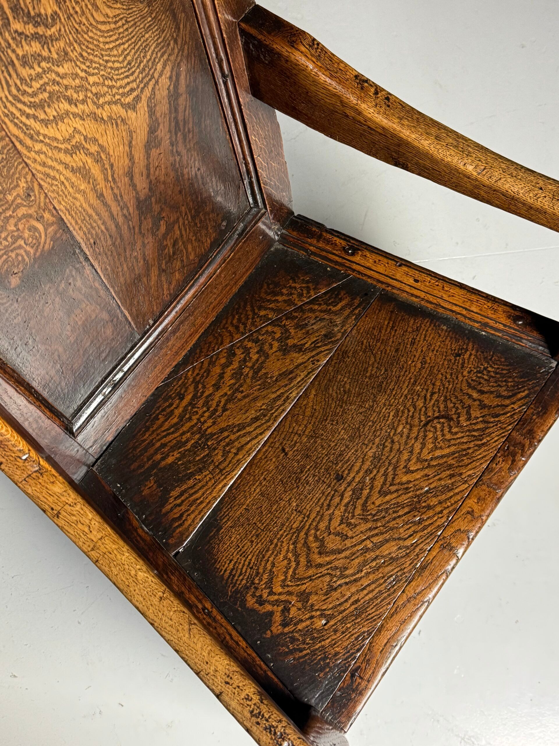 Chaise anglaise en chêne, 1650-1670