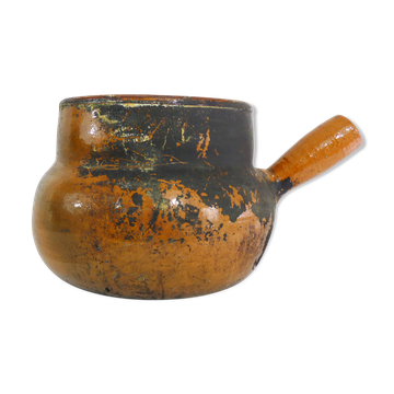 Old toupine, glazed terracotta pottery, haute Pyrenees