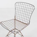 Pair of vintage Italian architectural design steel wire chairs from the 1970s