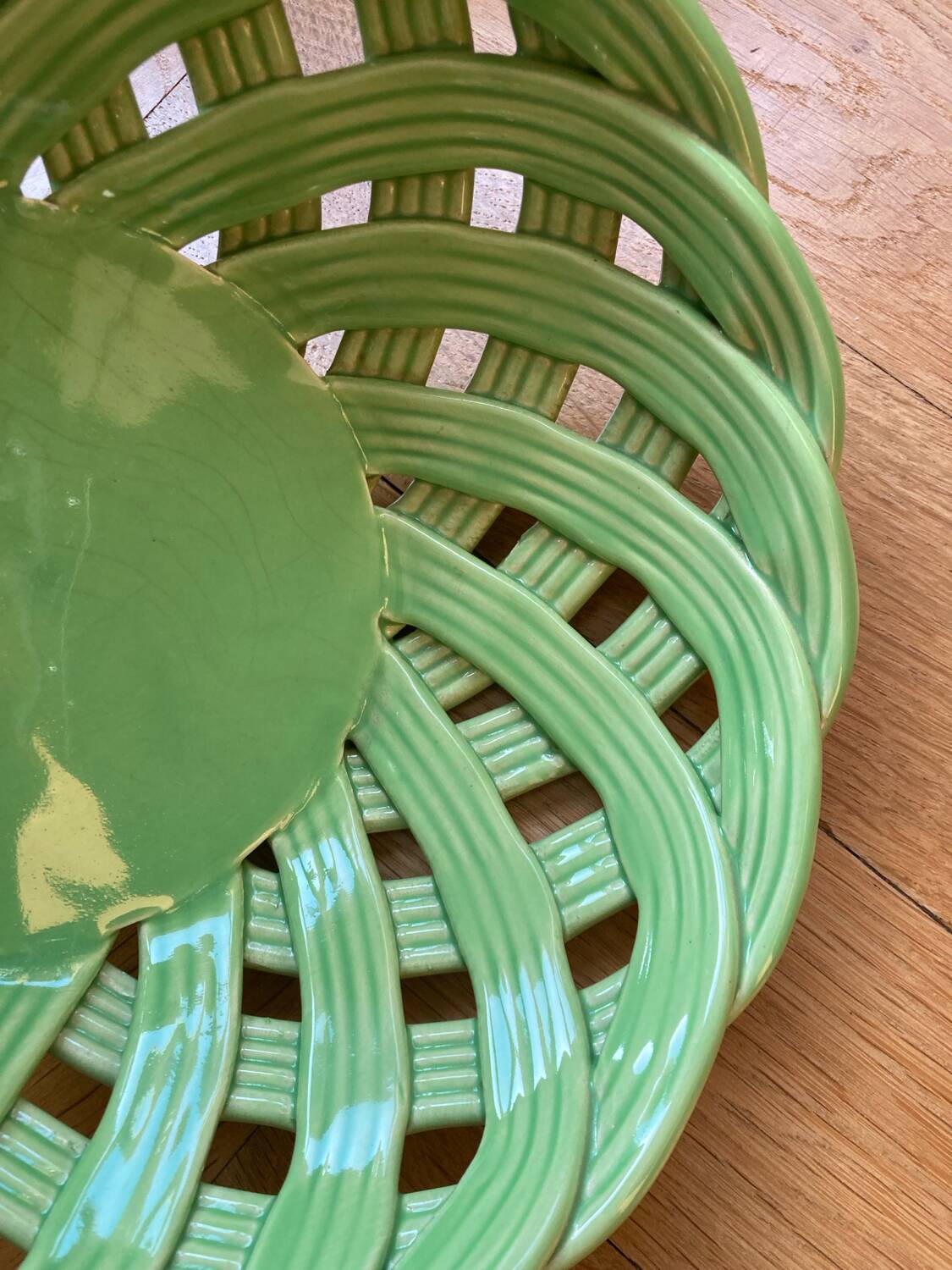 Green woven ceramic basket