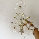 Pair of Italian floral wall lights in opaline glass, Murano style.