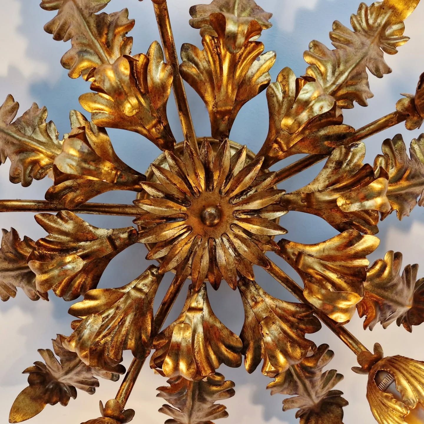 Italian floral ceiling light in gilded metal, 1970s.
