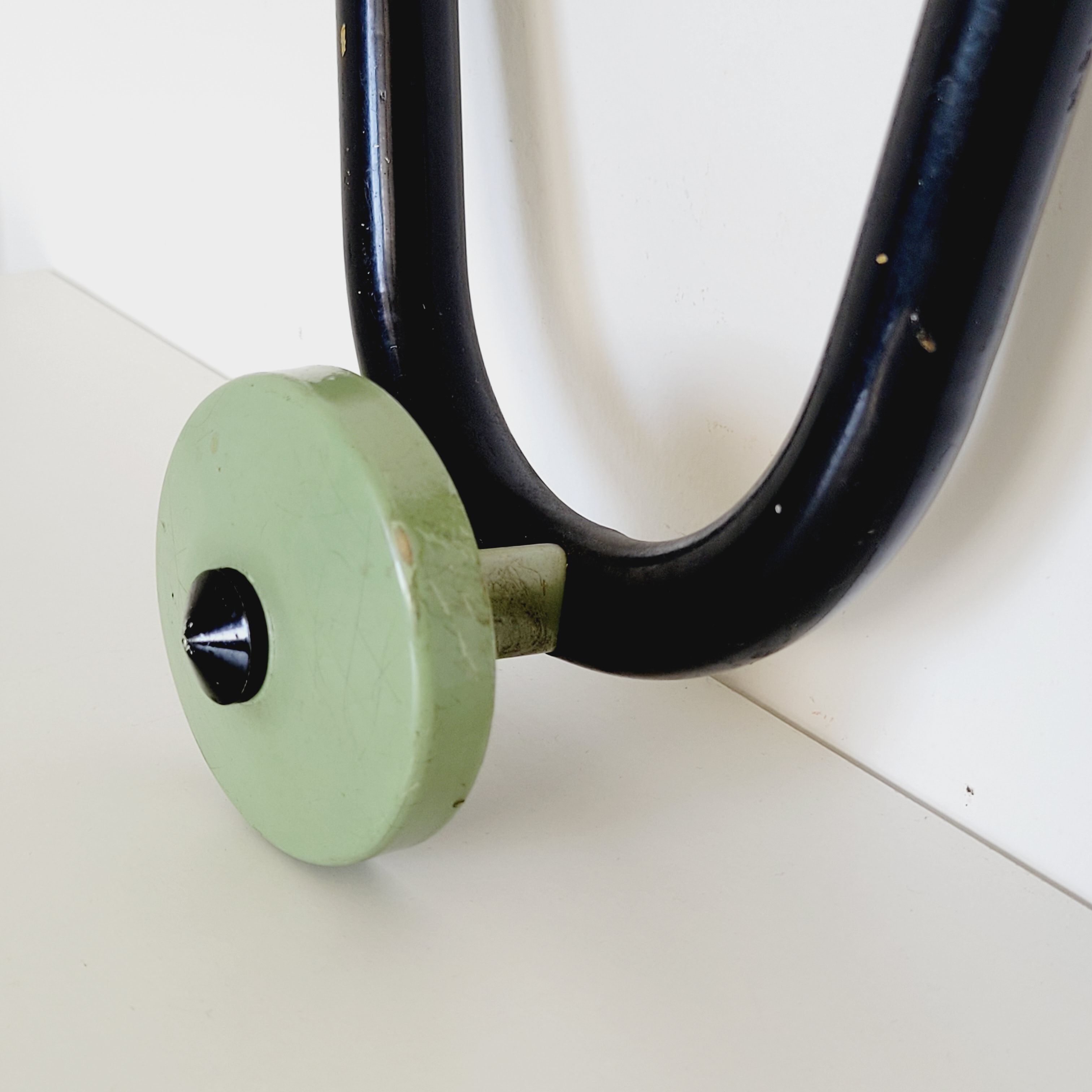 Coat rack with 3 hooks in black and green metal vintage Roger Feraud
