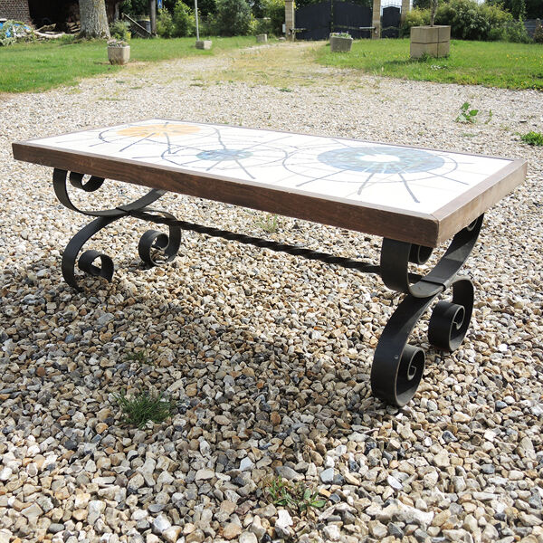 Ancienne table basse en céramique écru style Belarti