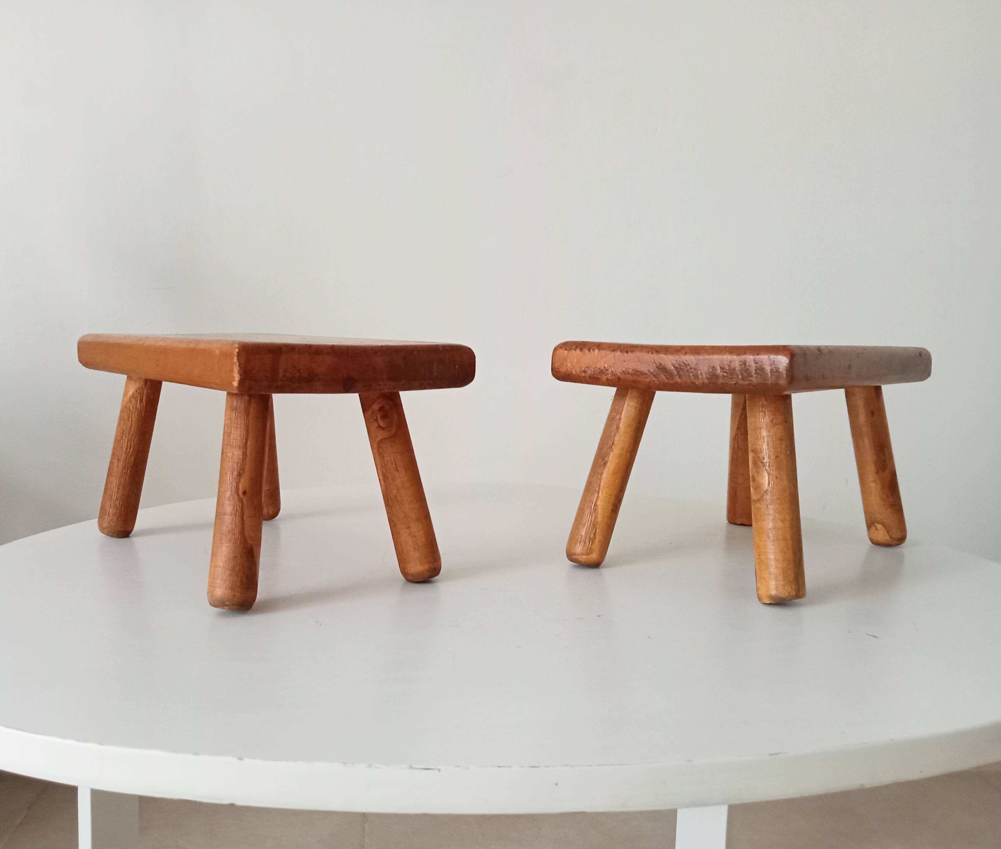 Small vintage plant stand/step stool
