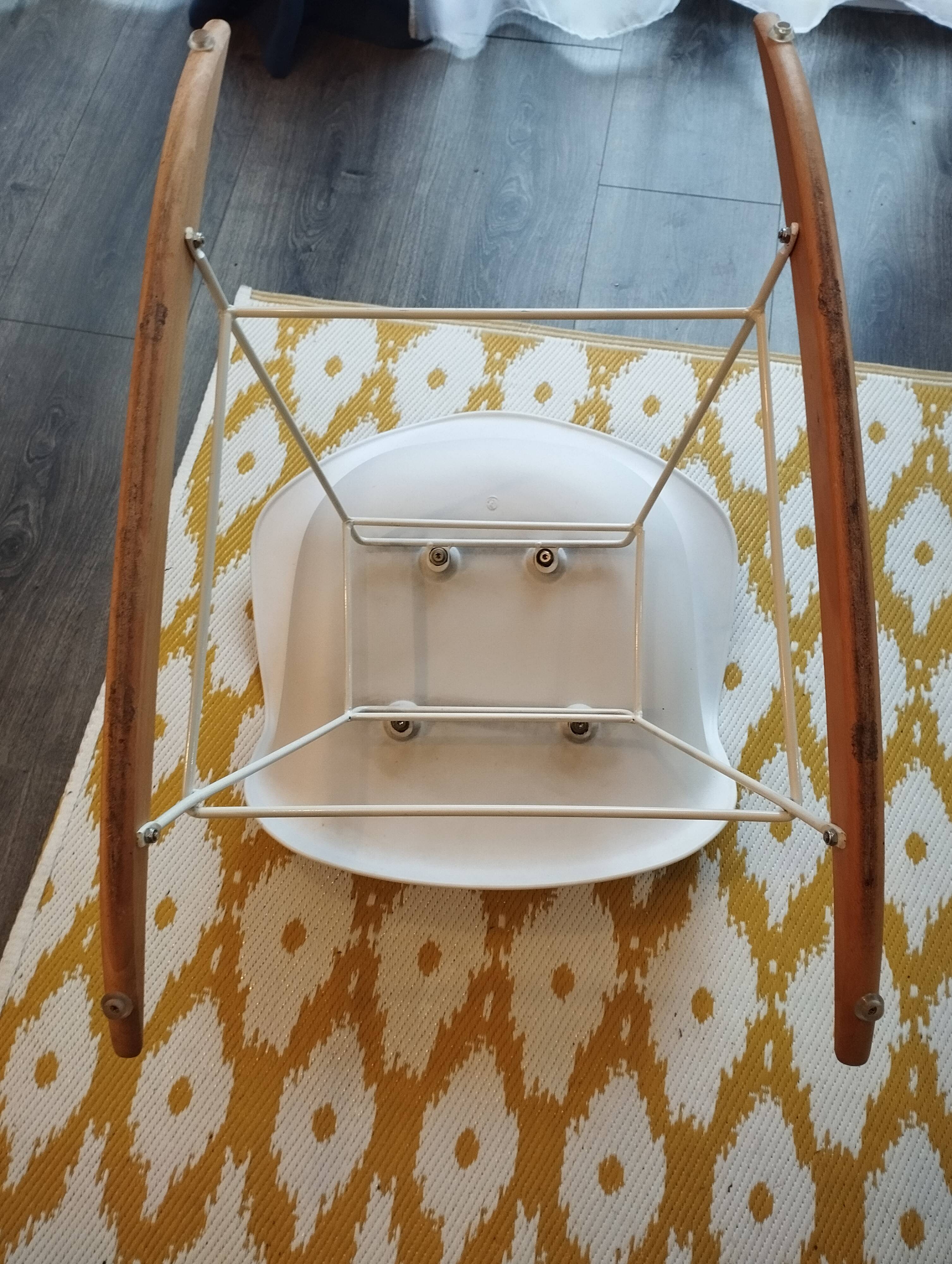 Rocking chair from 1950 designed by Charles and Ray Eames