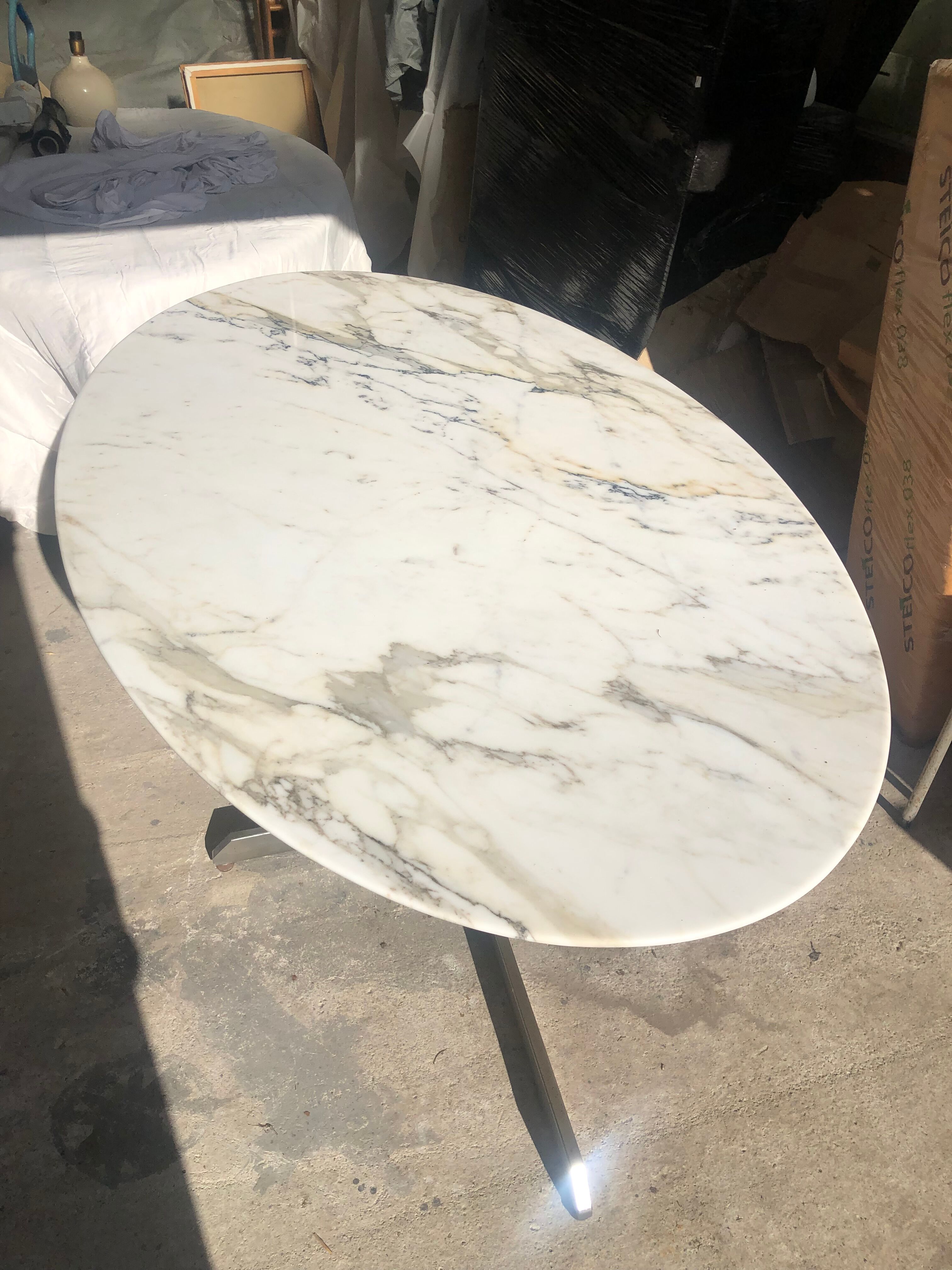 Oval marble table  1970