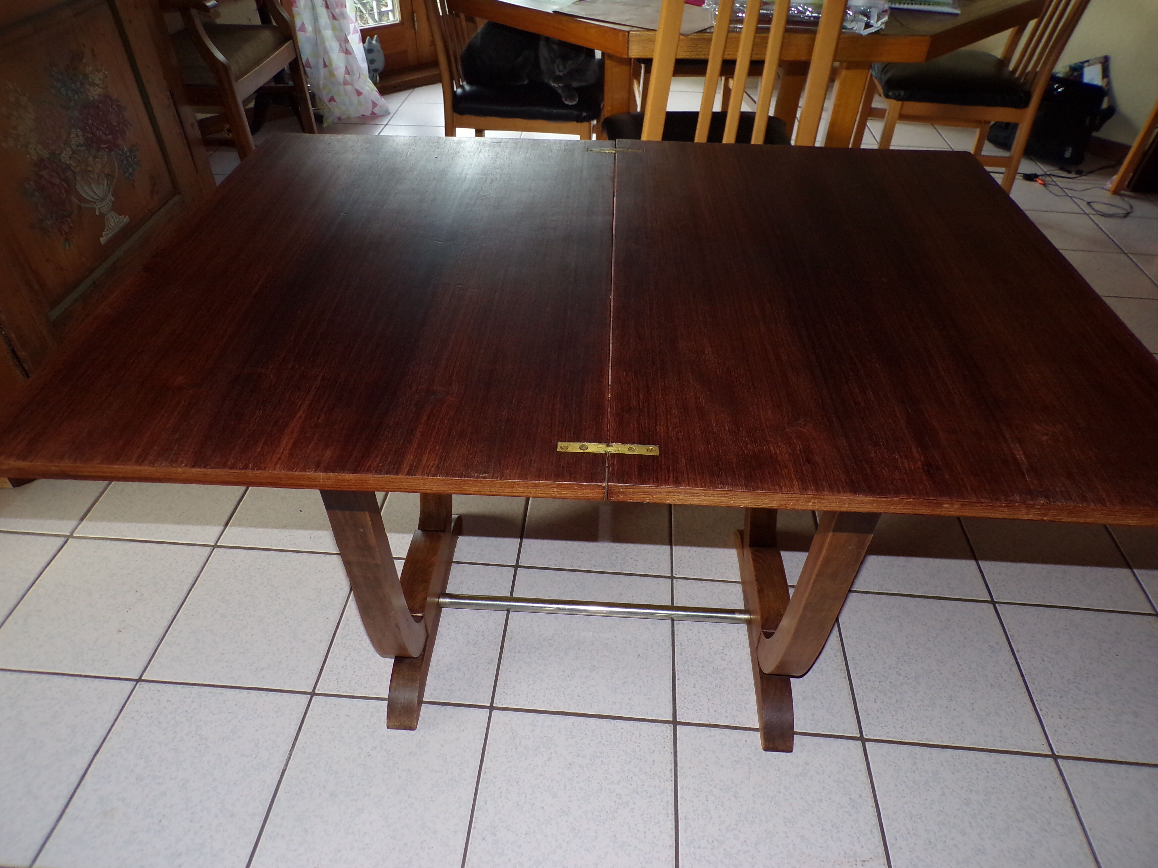 Art deco 1930s pine table