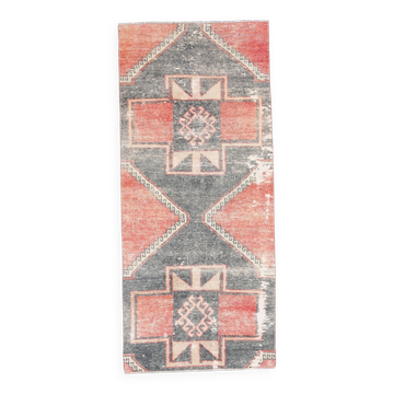 3x6 Red Tribal Vintage Runner Rug, 81x185Cm