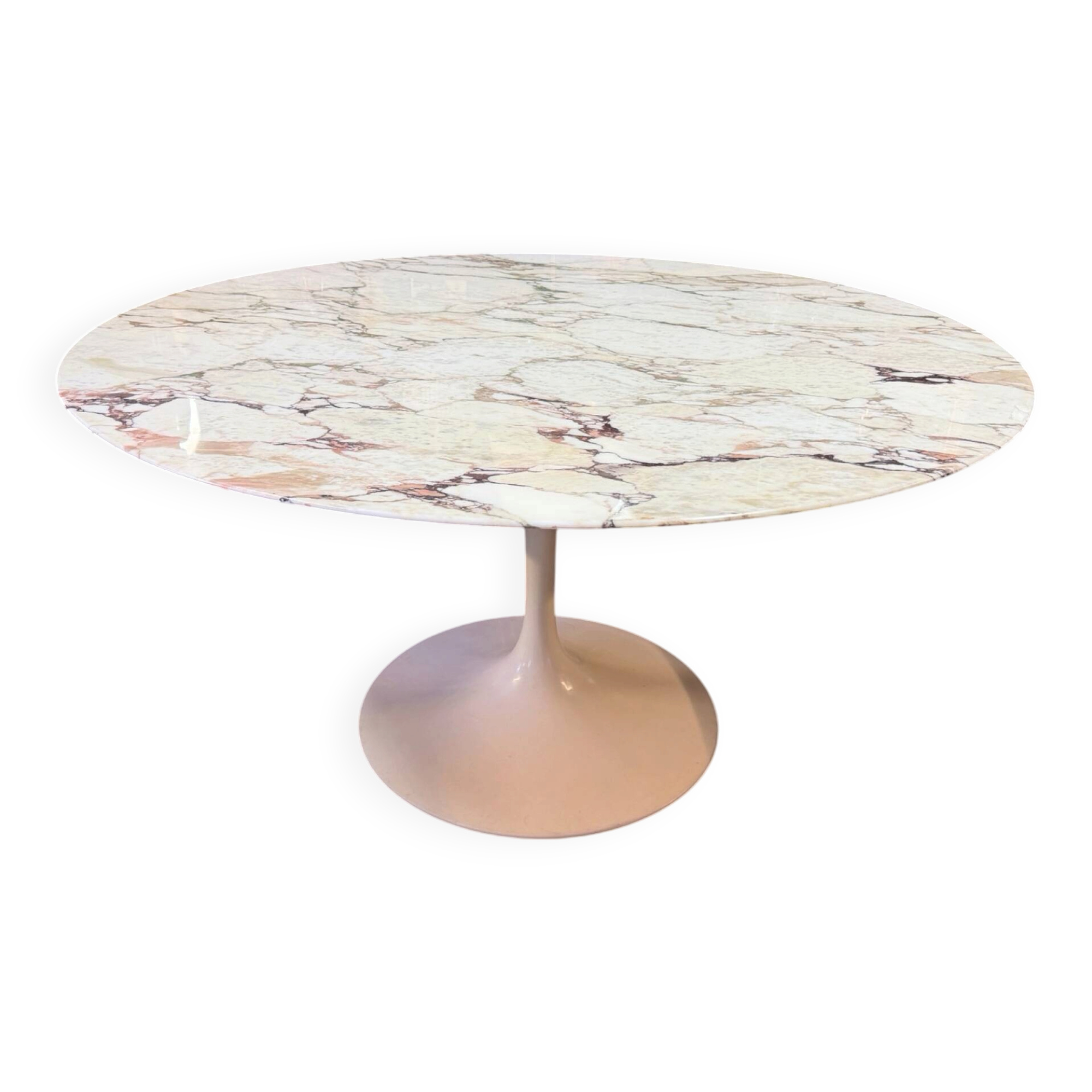 Table knoll eero saarinen modèle tulipe en marbre 137 cm