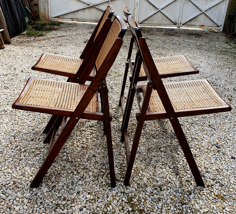4 vintage wood and canning folding chairs