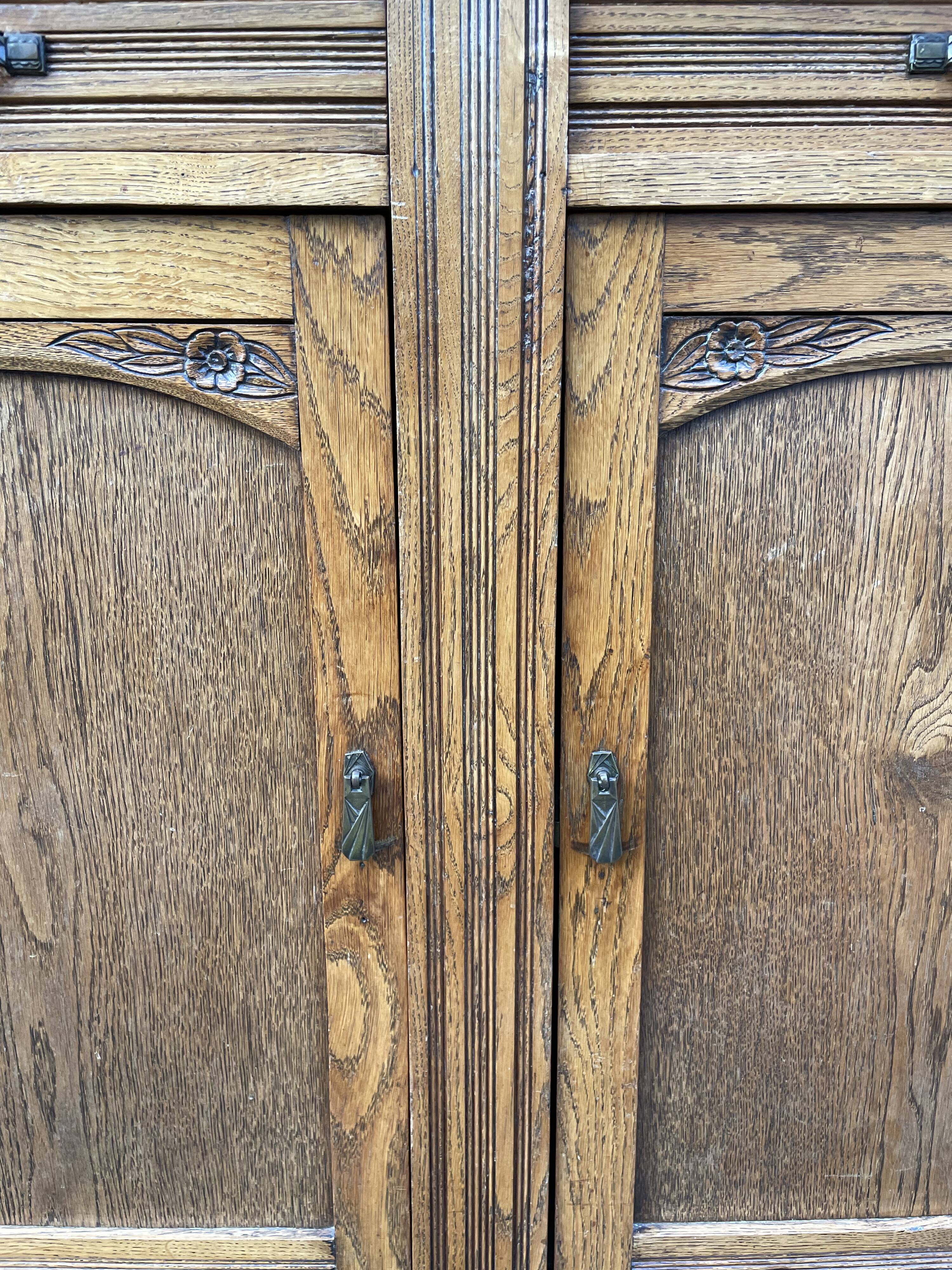 Buffet 2 body art deco