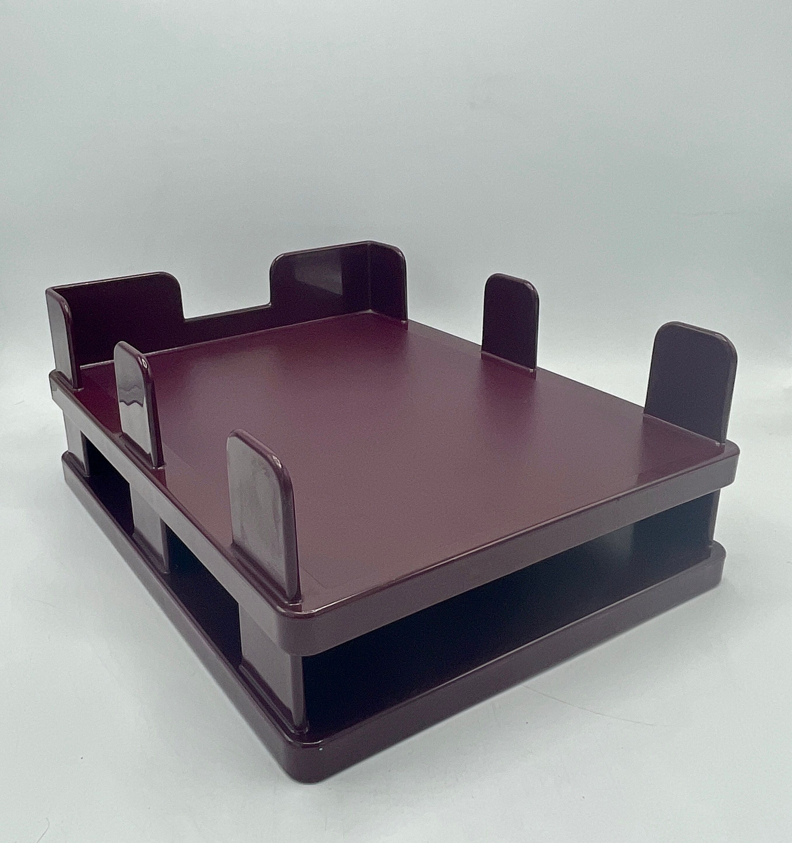 Paire de porte-documents par Ettore Sottsass pour Olivetti, Italie 1970's