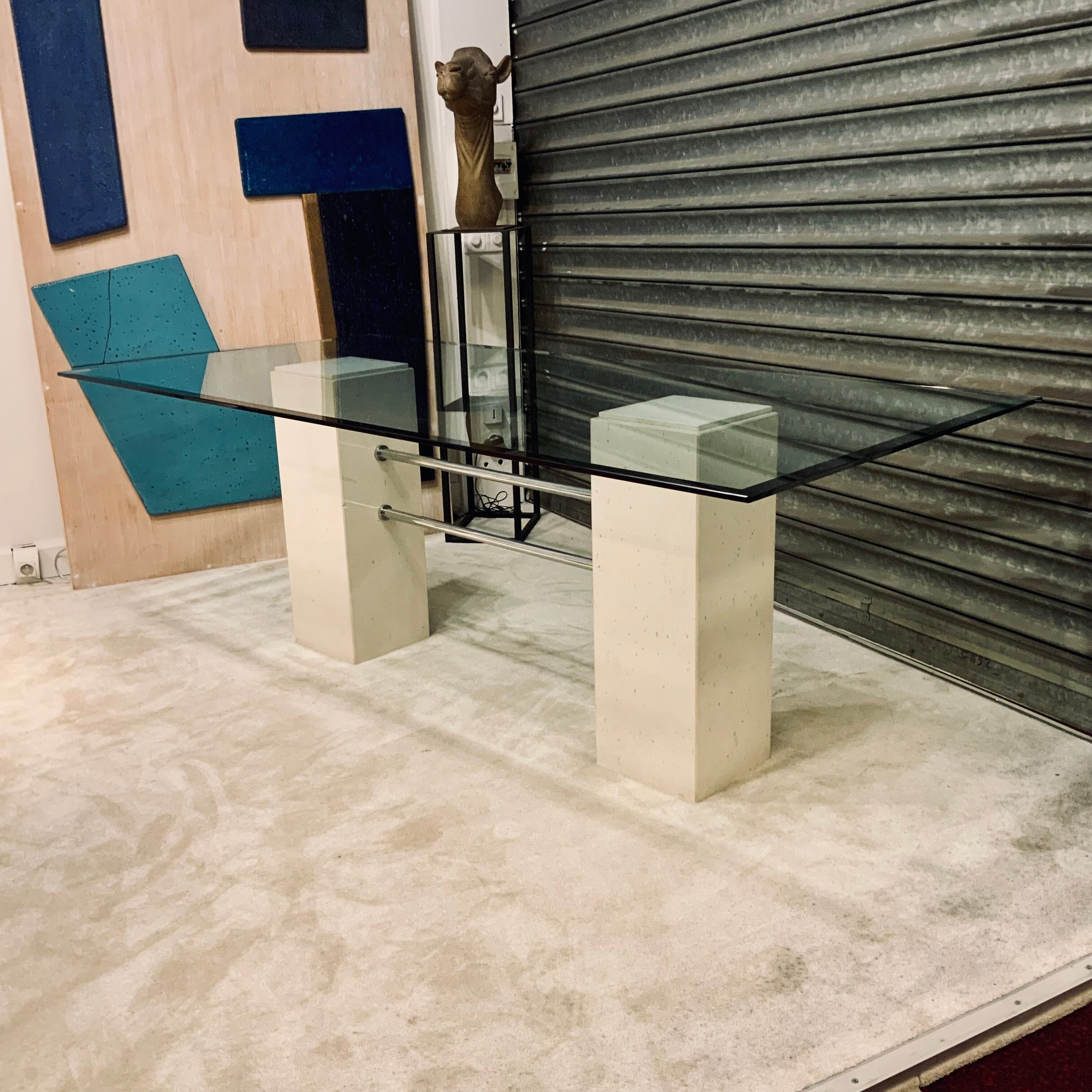 Dining table 1970/80 in travertine