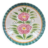 Italian dish with floral decoration