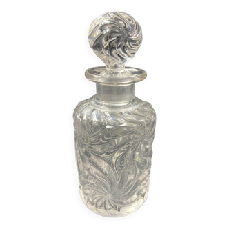 Early 20th century perfume bottle in SAINT LOUIS crystal, Fleurs de violet model