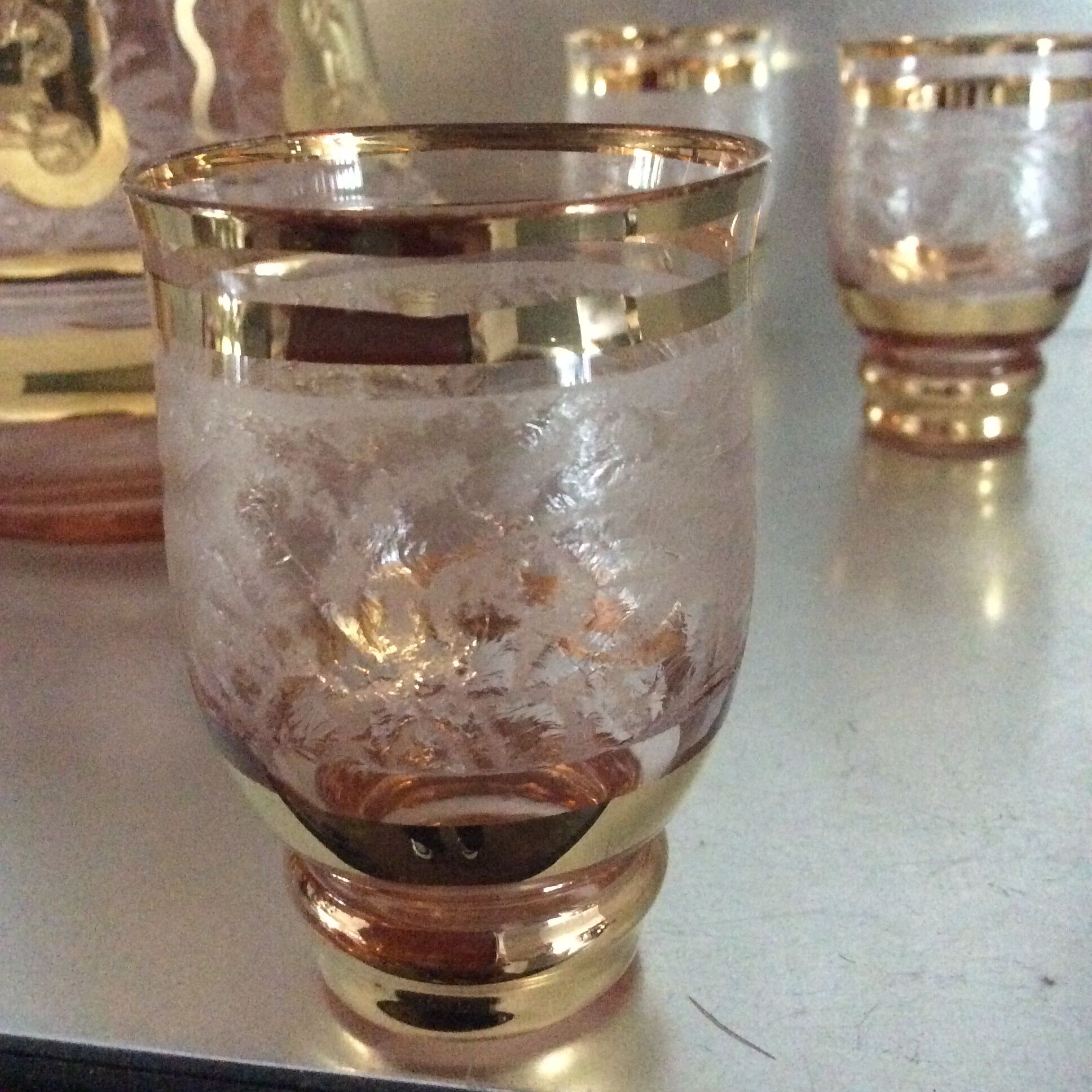 Vintage liquor service