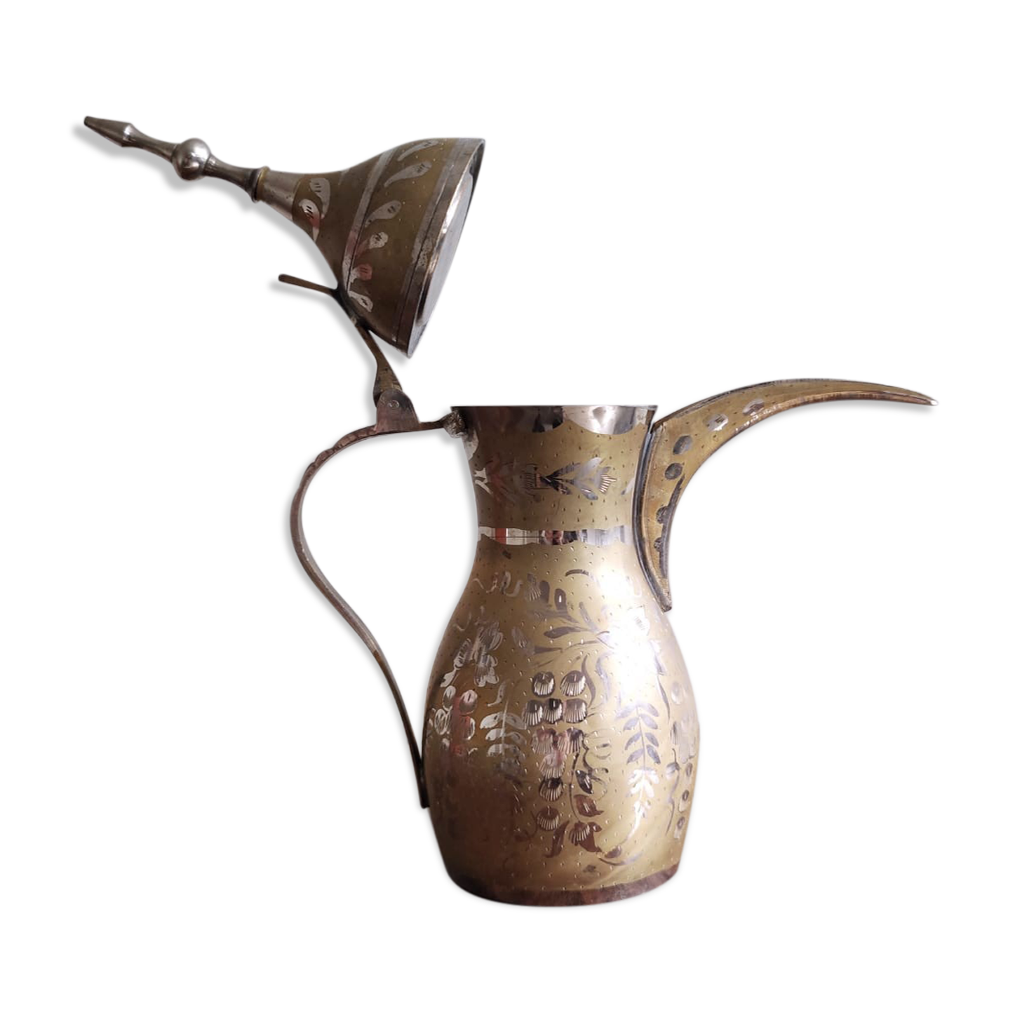 Théière Dallah d'Arabie Saoudite