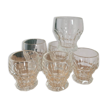Lot de 6 petits verres années 30