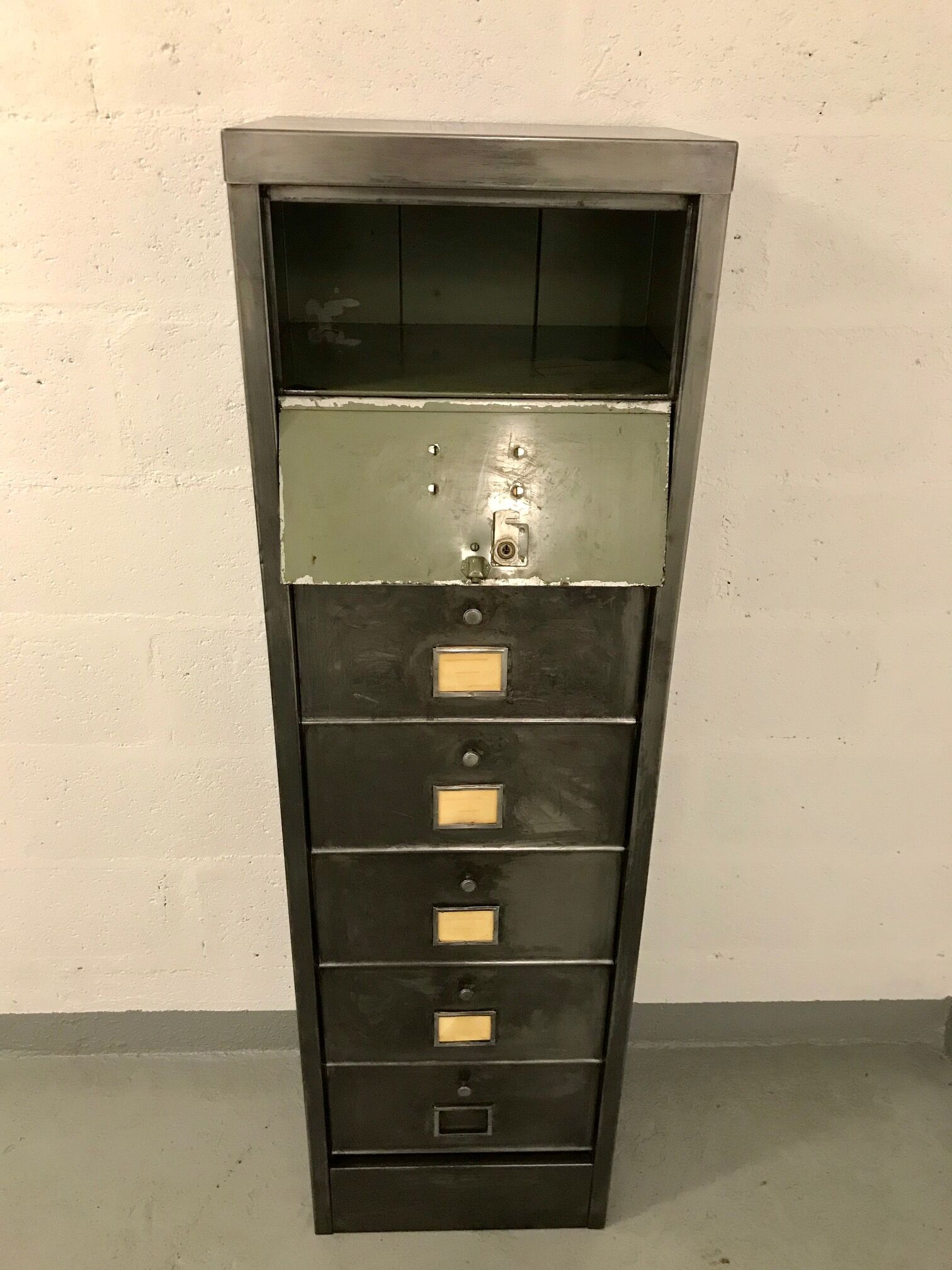 Furniture to valves, industrial column