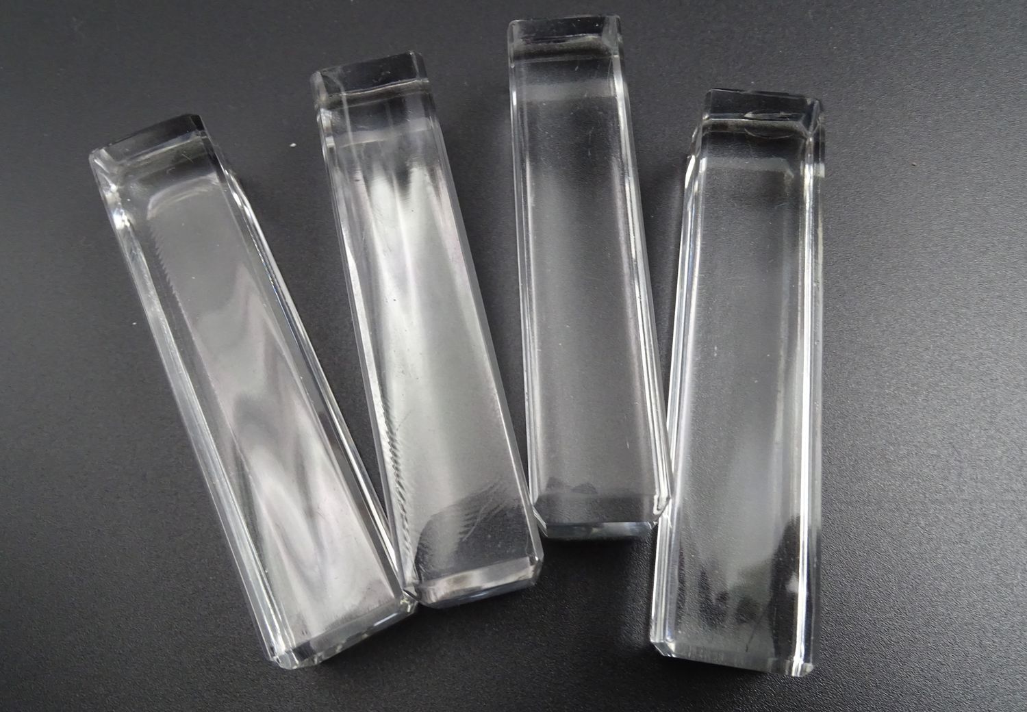 Lot de 10 repose-couteaux en cristal de Saint-Louis - Etat correct