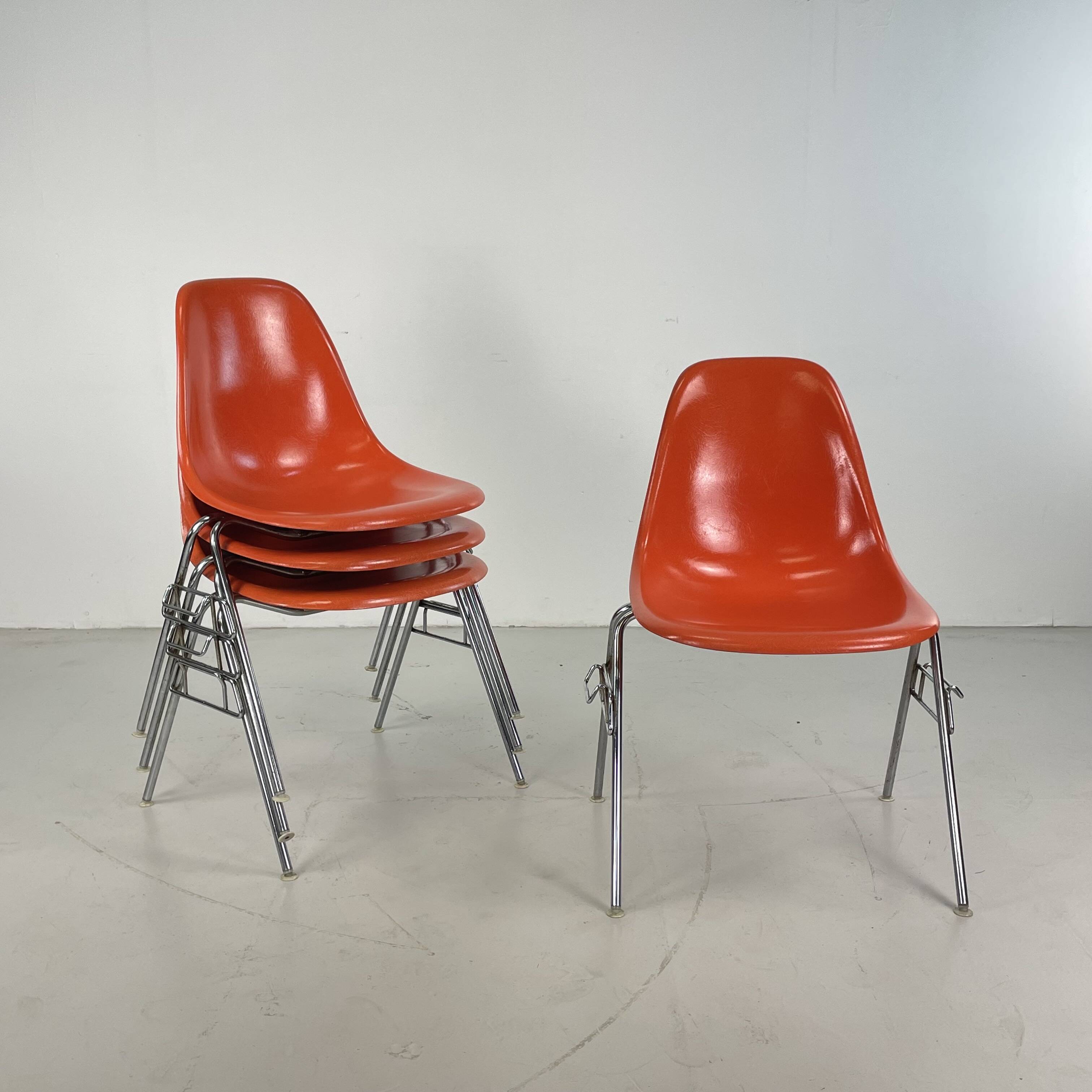 Set of 4 Eames for Herman Miller DSS side chairs in coral